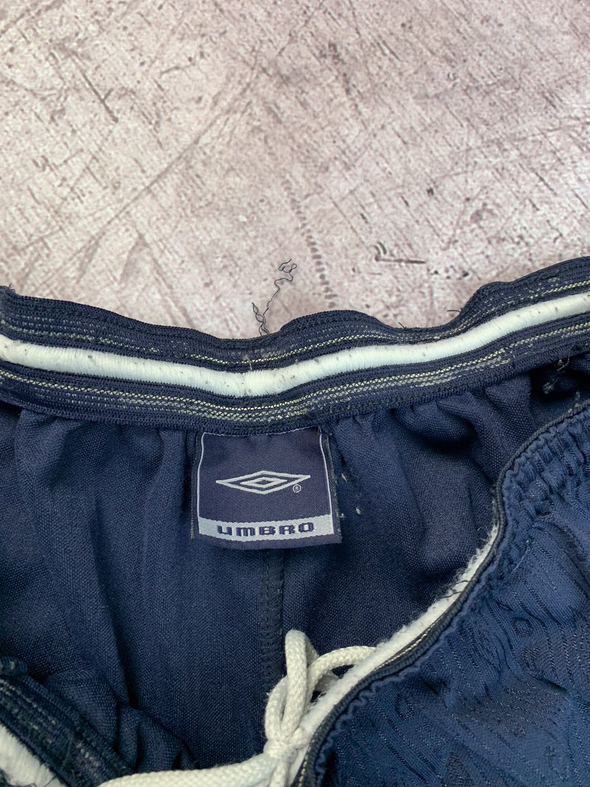 Umbro × Vintage Vintage Umbro Shorts Size US 34 / EU 50 - 6 Thumbnail