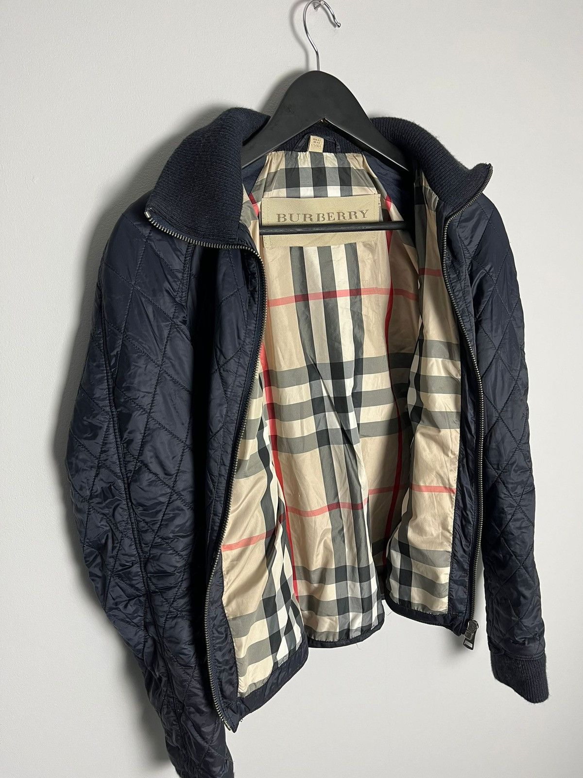 Burberry Burberry jacket Size M / US 6-8 / IT 42-44 - 2 Thumbnail