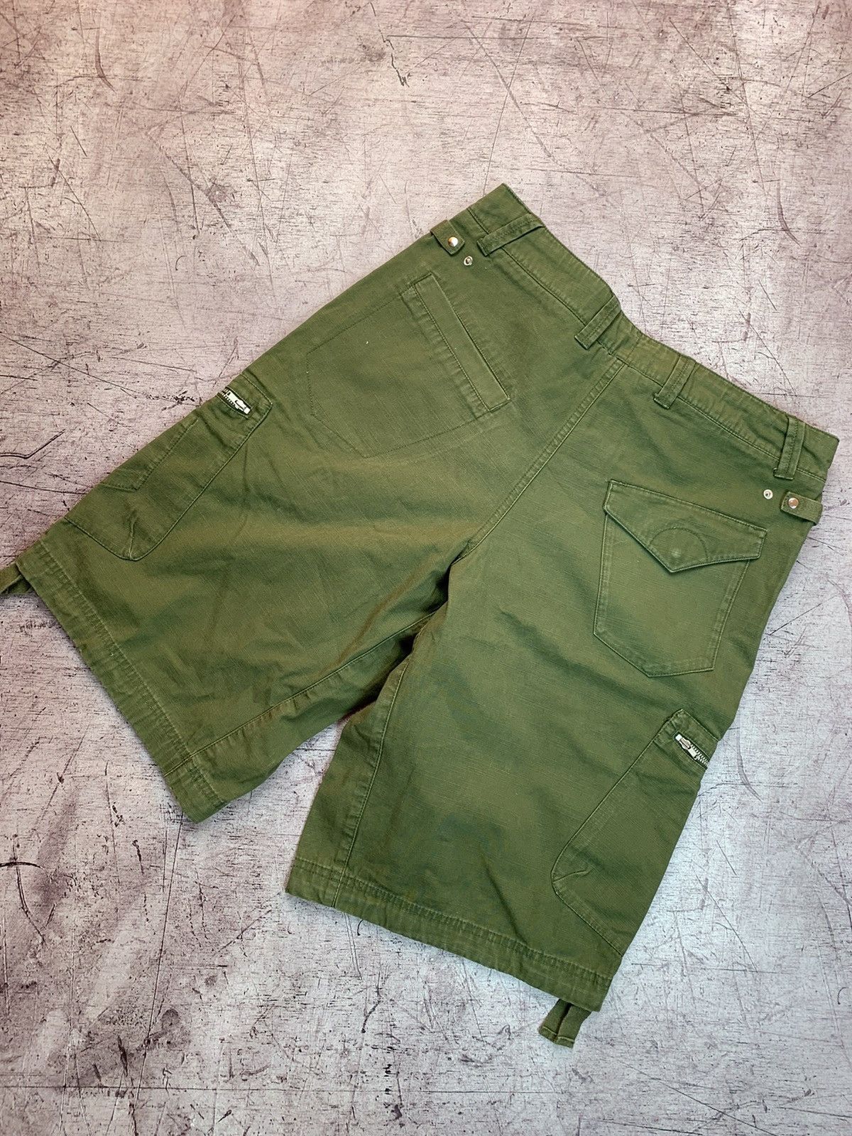 Nike × Vintage Vintage Nike Y2K Cargo Mens Shorts Size US 34 / EU 50 - 2 Thumbnail