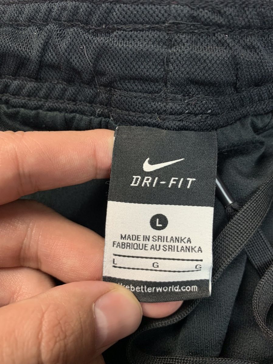 Nike × Vintage Vintage Nike Streetwear Y2K Shorts Size US 34 / EU 50 - 5 Thumbnail