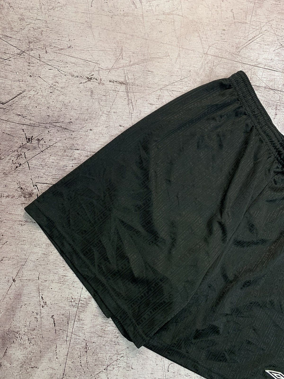 Umbro Vintage Umbro Monogram Y2K Shorts Size US 36 / EU 52 - 2 Thumbnail