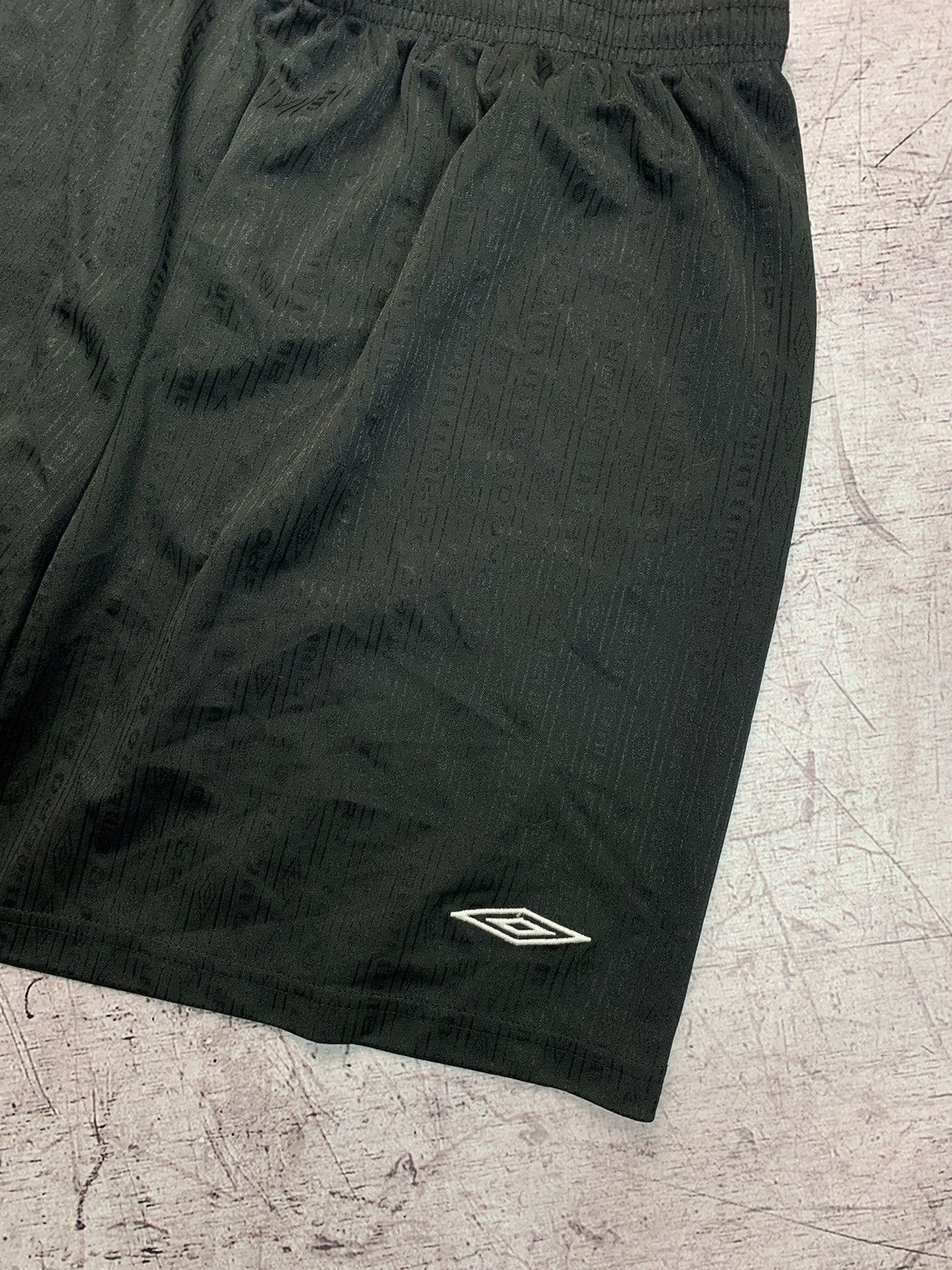 Umbro Vintage Umbro Monogram Y2K Shorts Size US 36 / EU 52 - 3 Thumbnail