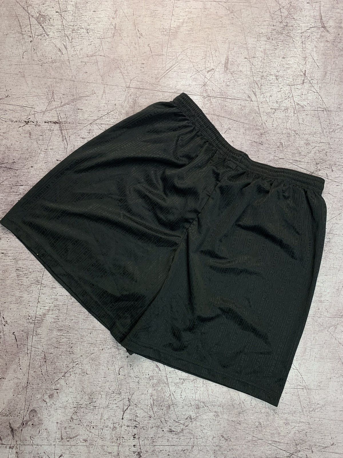 Umbro Vintage Umbro Monogram Y2K Shorts Size US 36 / EU 52 - 7 Thumbnail
