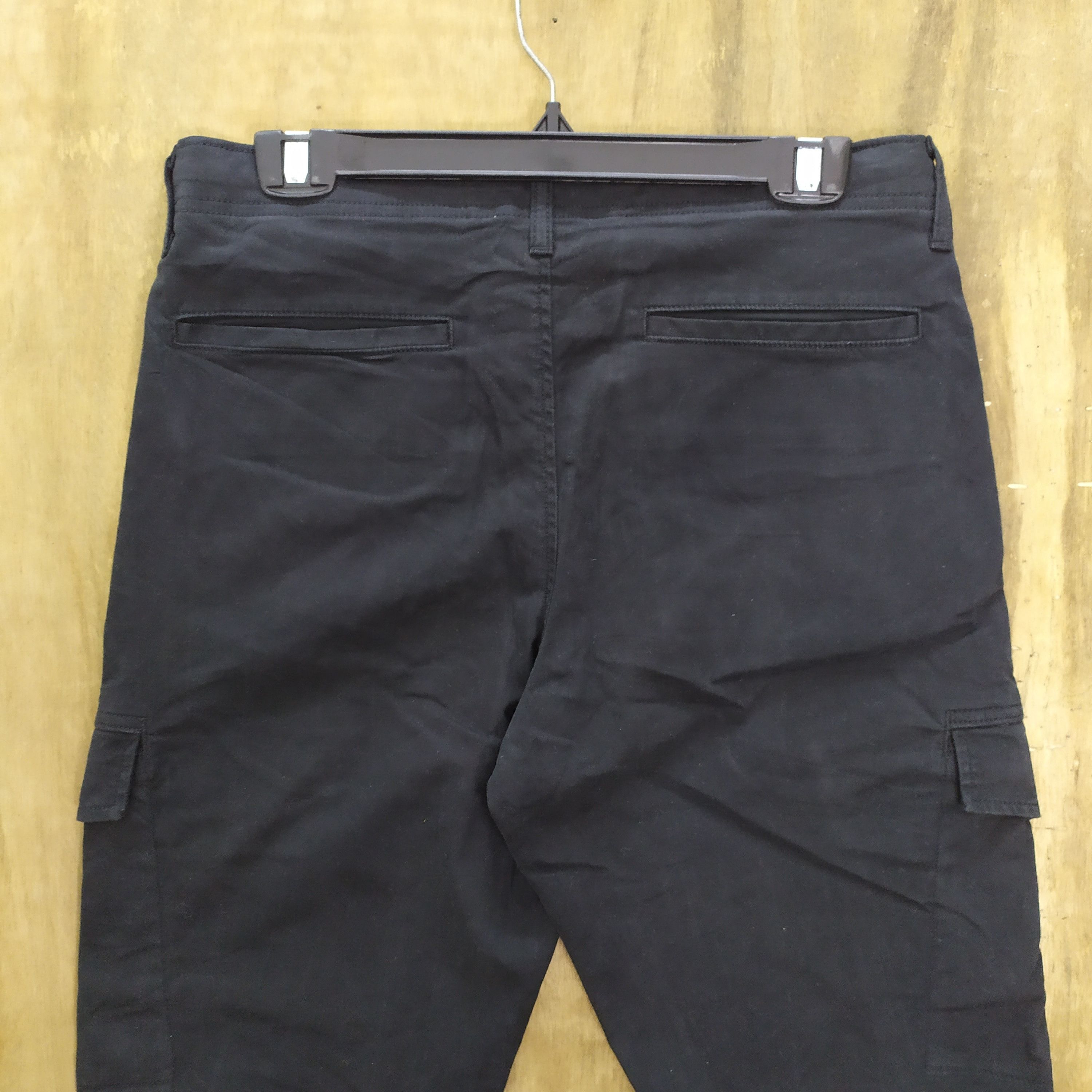 Japanese Brand JAPANESE BRAND BLACK CARGO PANTS Size US 30 / EU 46 - 13 Thumbnail