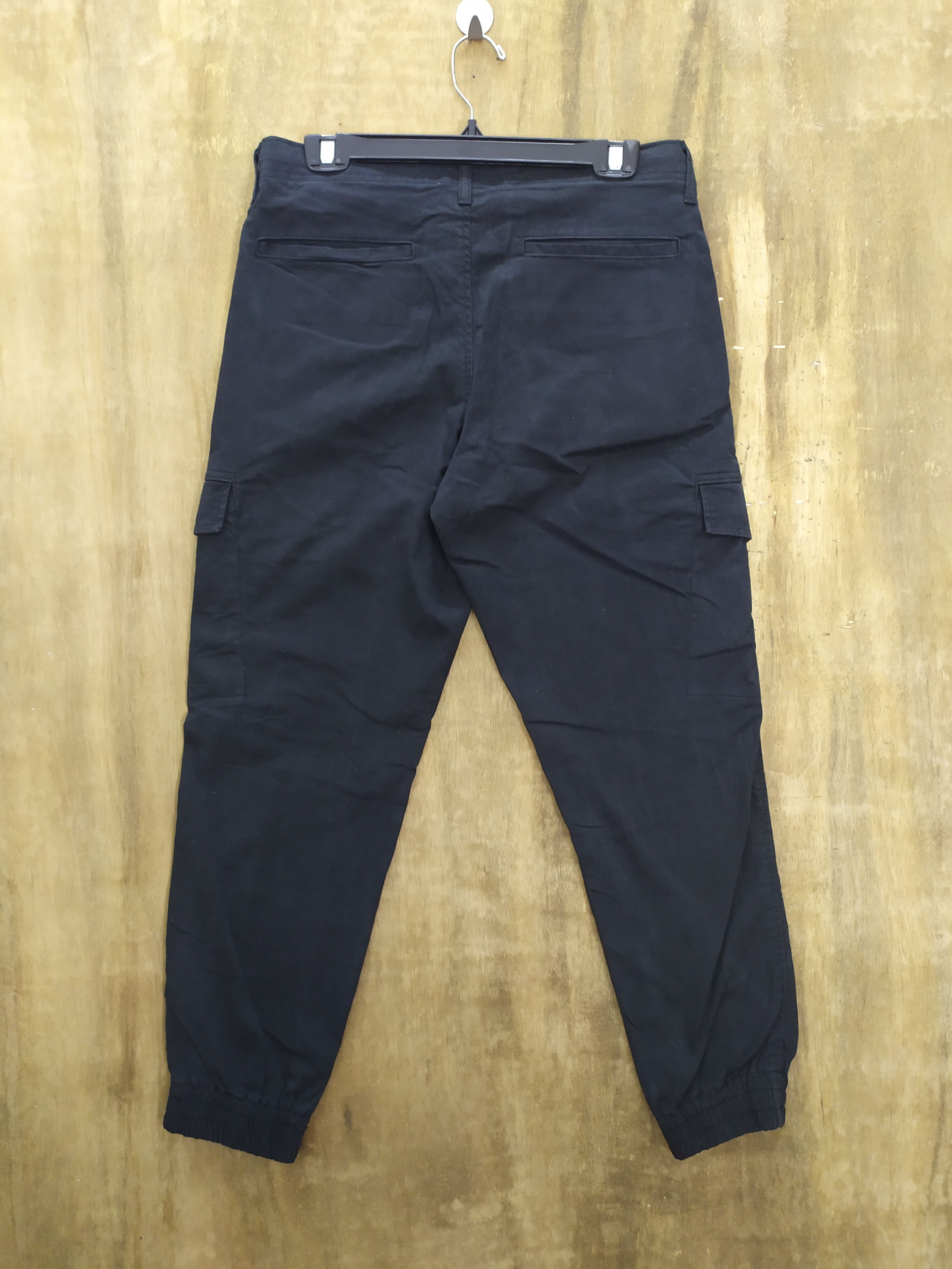 Japanese Brand JAPANESE BRAND BLACK CARGO PANTS Size US 30 / EU 46 - 14 Thumbnail