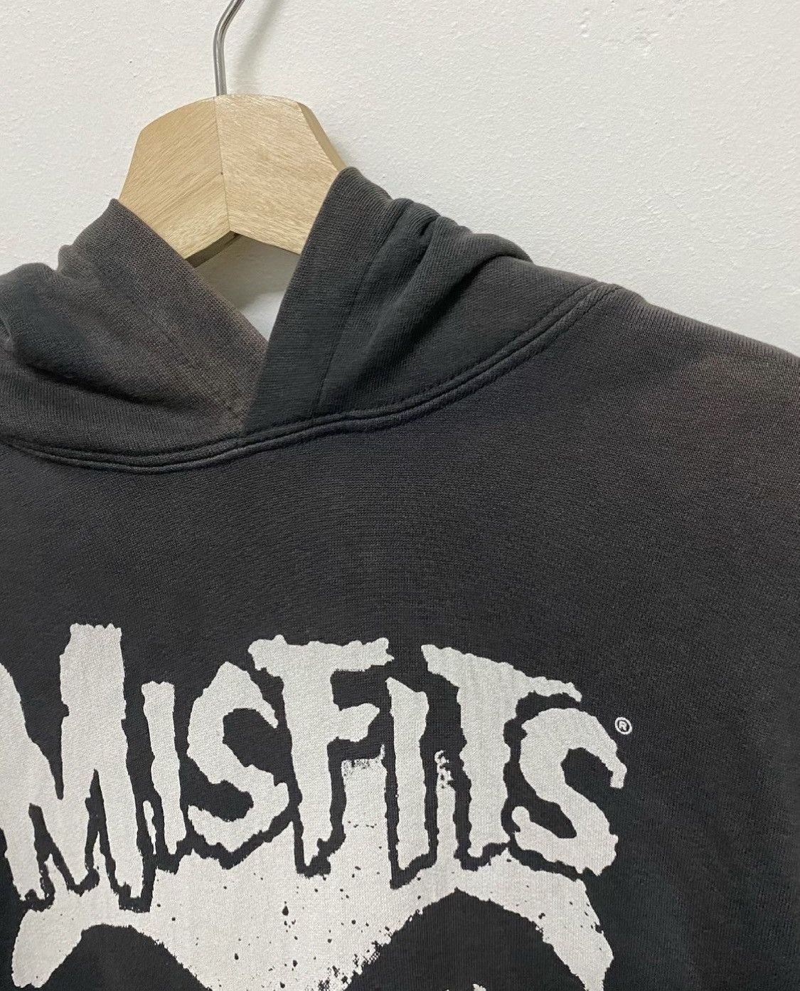 Misfits TRASHED‼️ SUNFADED Misfits Hoodie Size US L / EU 52-54 / 3 - 4 Thumbnail