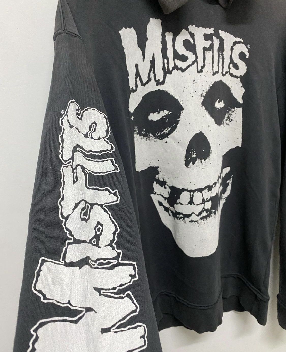 Misfits TRASHED‼️ SUNFADED Misfits Hoodie Size US L / EU 52-54 / 3 - 3 Thumbnail