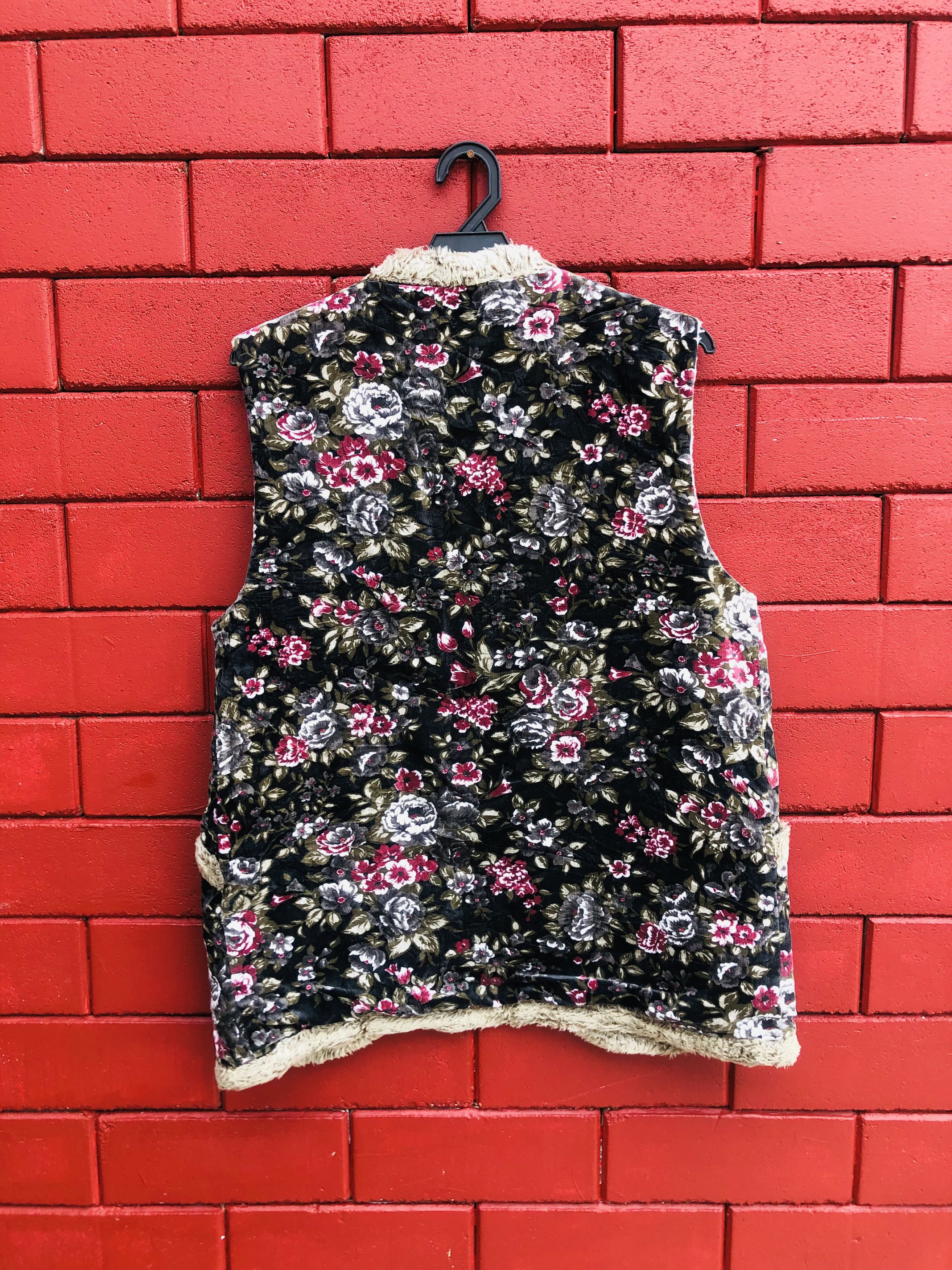 Japanese Brand Vintage Floral Vest Travis scott Fashion Style Size US M / EU 48-50 / 2 - 2 Thumbnail