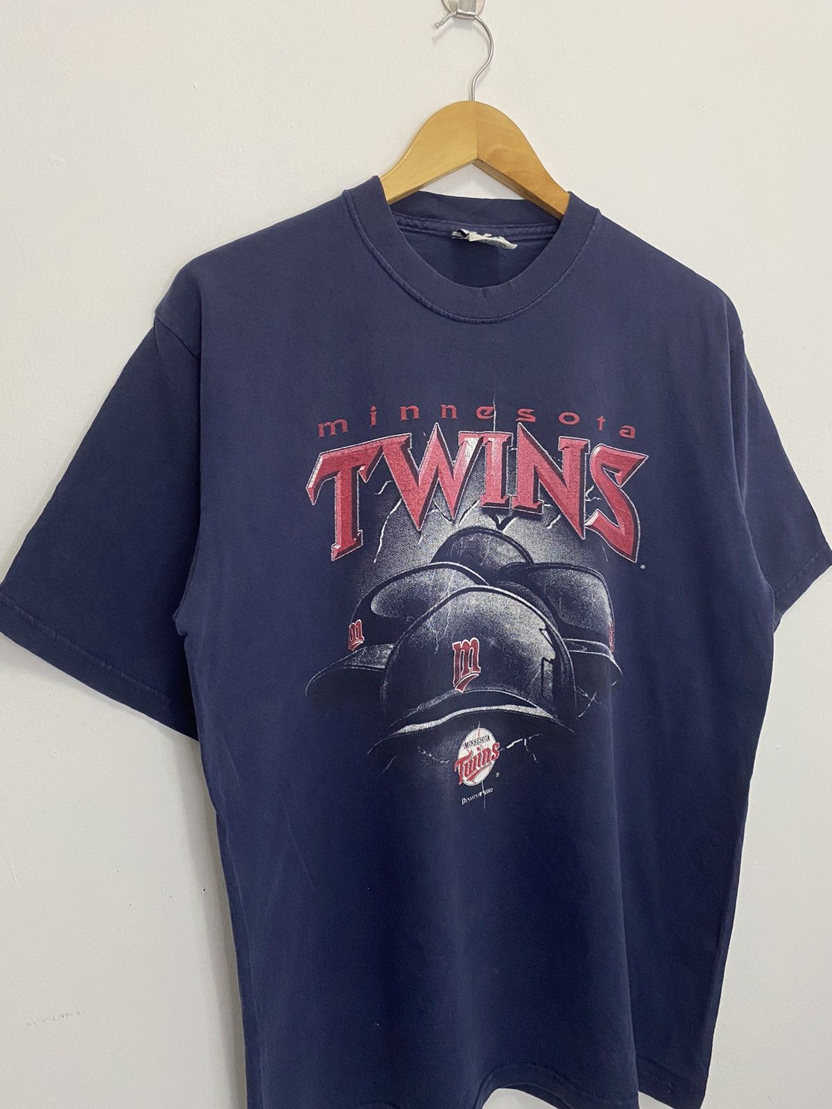 MLB × Vintage Vintage Minnesota Twins Y2K Big Print T-Shirt Size US L / EU 52-54 / 3 - 4 Thumbnail