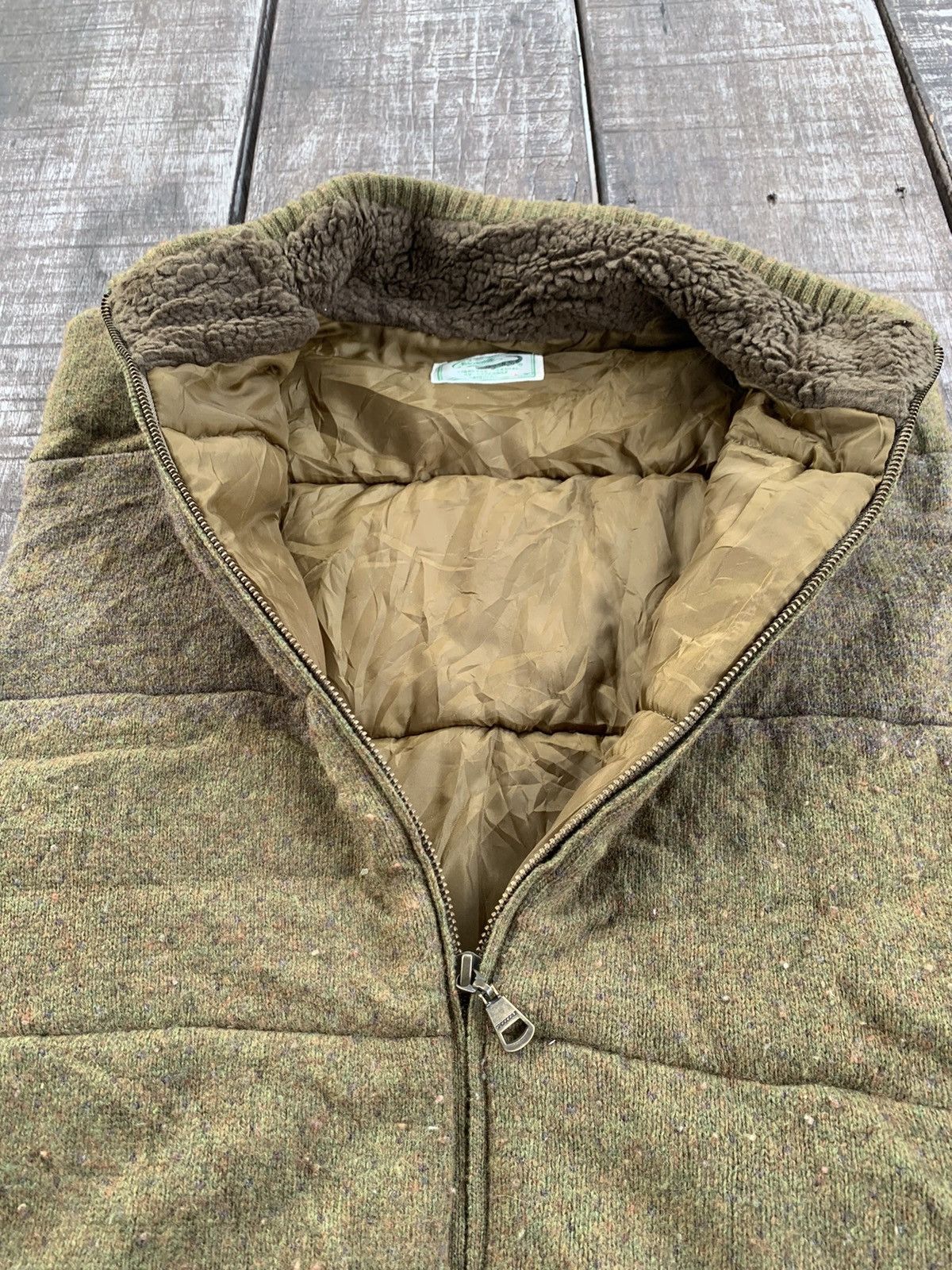 Vintage Crocodile fleece sleeveless full zipper Size US M / EU 48-50 / 2 - 8 Thumbnail