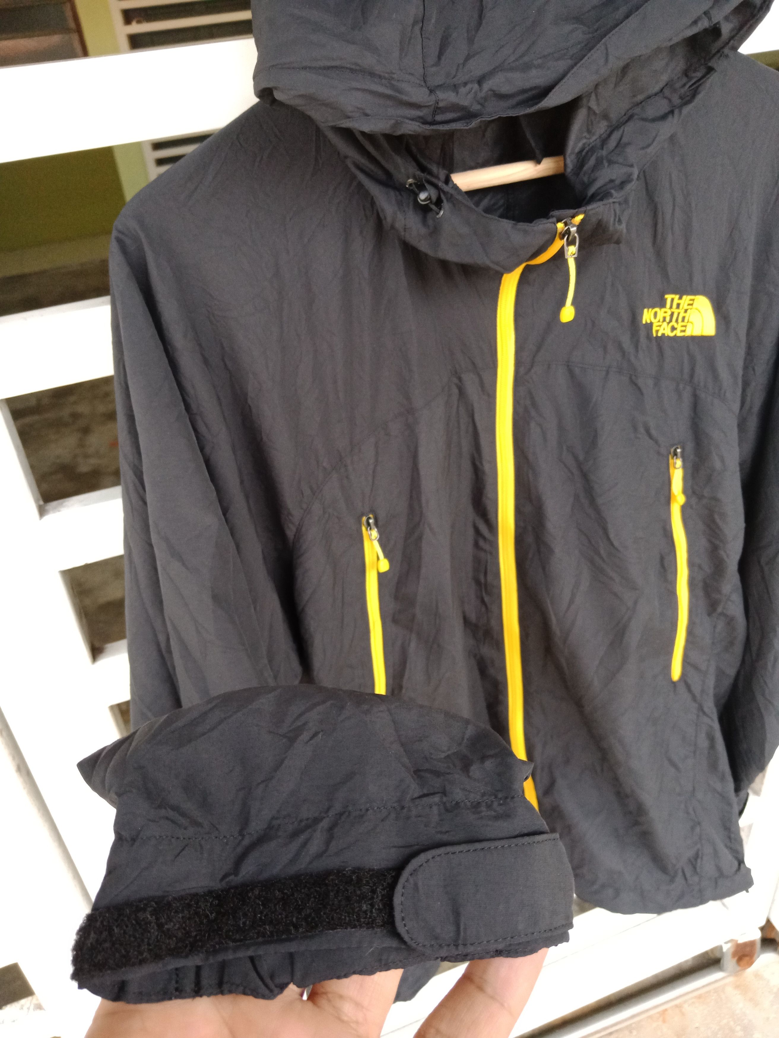 The North Face The North Face Two Tones Light Jacket Size US M / EU 48-50 / 2 - 8 Thumbnail