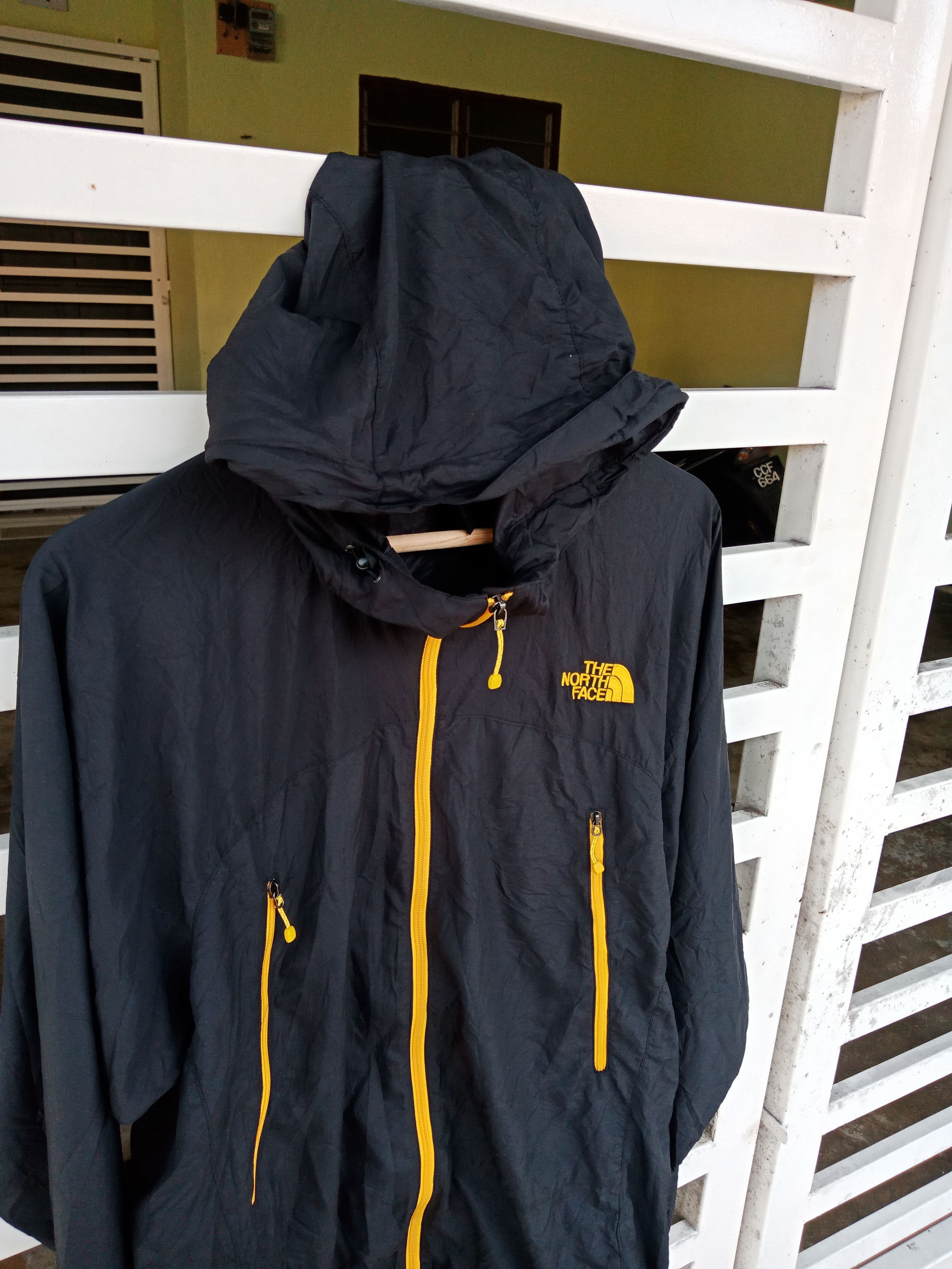 The North Face The North Face Two Tones Light Jacket Size US M / EU 48-50 / 2 - 7 Thumbnail