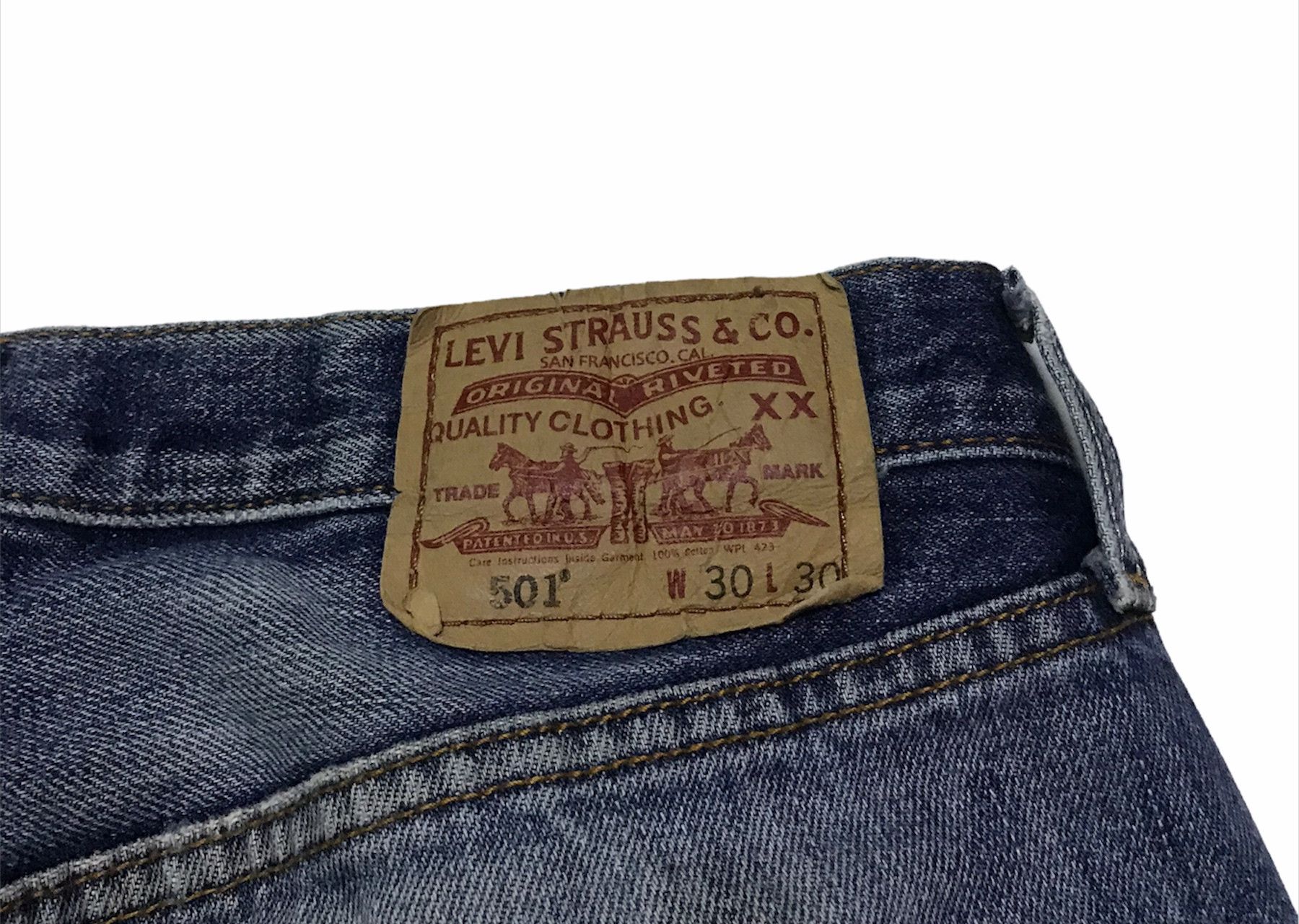 Levi\'s 501 blue denim jeans 30x29