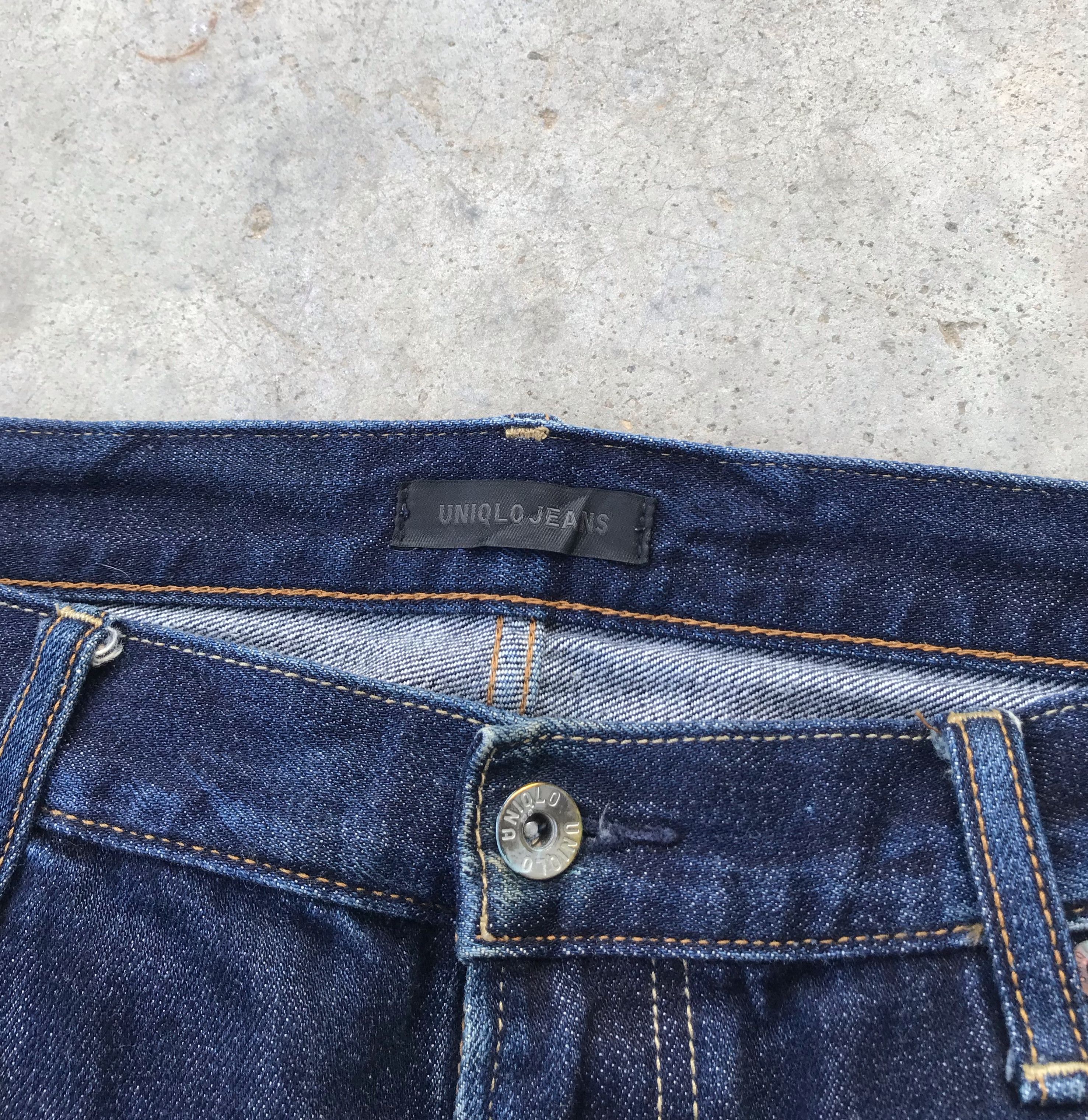 Uniqlo Uniqlo blue denim jeans 38x30 Size US 38 / EU 54 - 4 Thumbnail