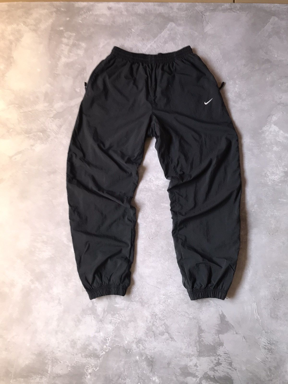 90s archive NIKE ACG nylon pants y2k - dzhistory.com