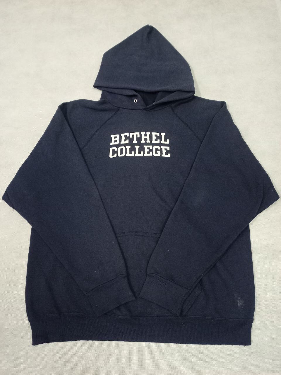 Vintage VINTAGE BETHEL COLLEGE SPELL OUT HOODIE Size US XL / EU 56 / 4 - 1 Thumbnail