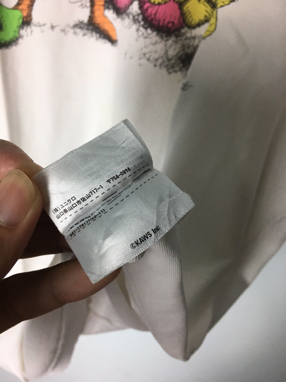 Kaws × Original Fake × Uniqlo Kaws Spell Out Multicolor Tee Shirt Uniqlo Size US M / EU 48-50 / 2 - 9 Thumbnail