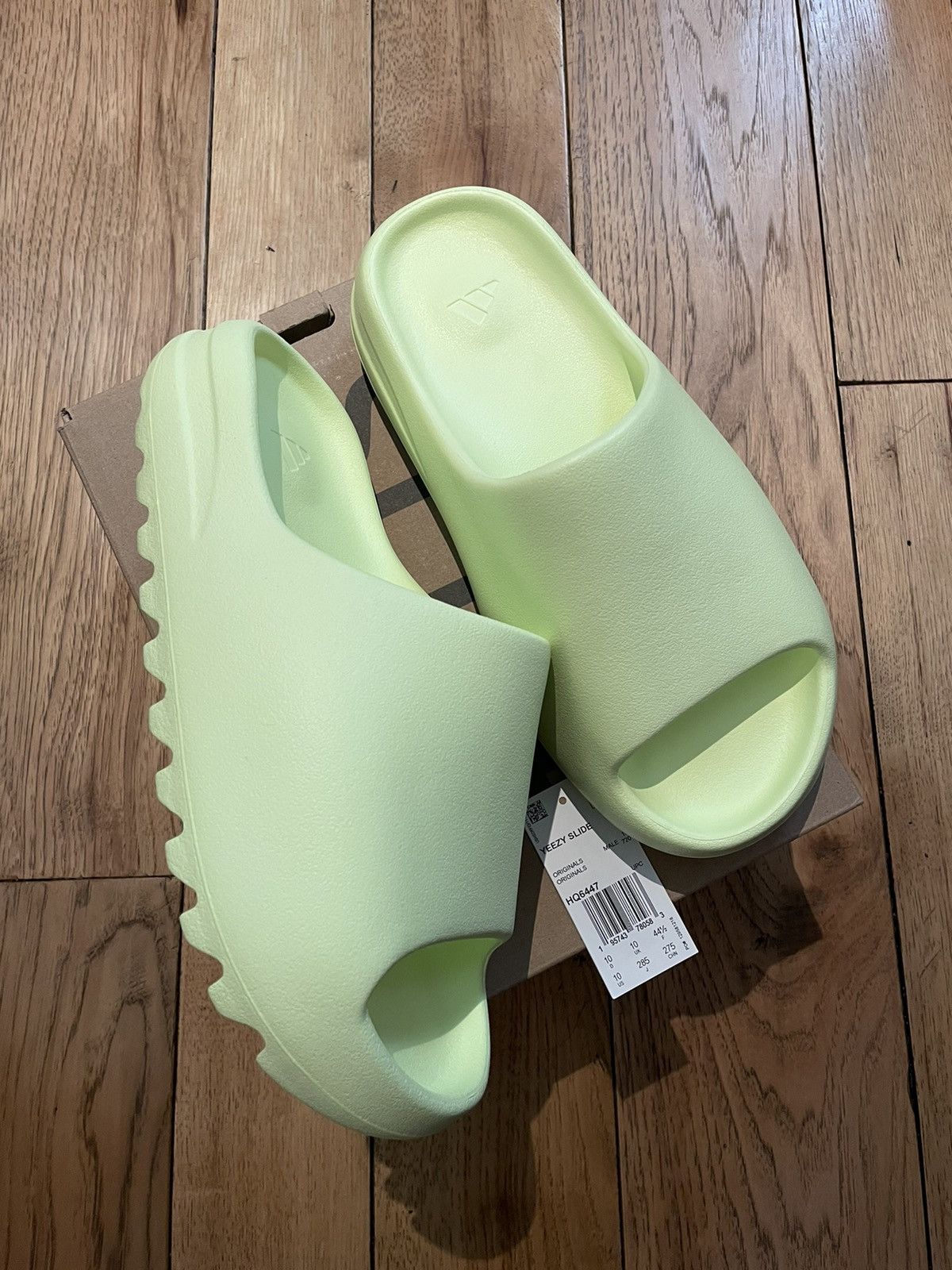 Adidas × Kanye West Yeezy Slide Glow Green Restock 2022 Size US 10 / EU 43 - 1 Thumbnail