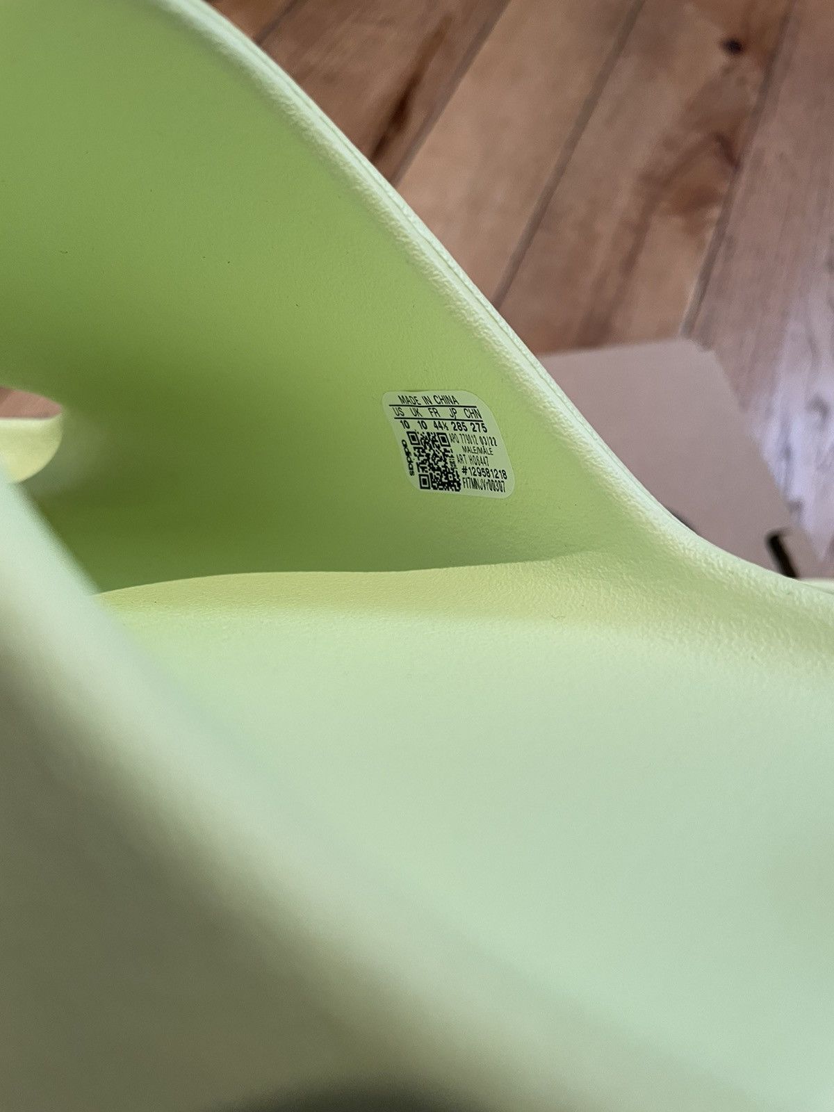 Adidas × Kanye West Yeezy Slide Glow Green Restock 2022 Size US 10 / EU 43 - 5 Thumbnail