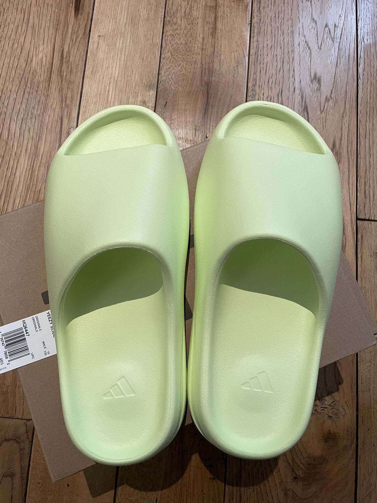 Adidas × Kanye West Yeezy Slide Glow Green Restock 2022 Size US 10 / EU 43 - 3 Thumbnail