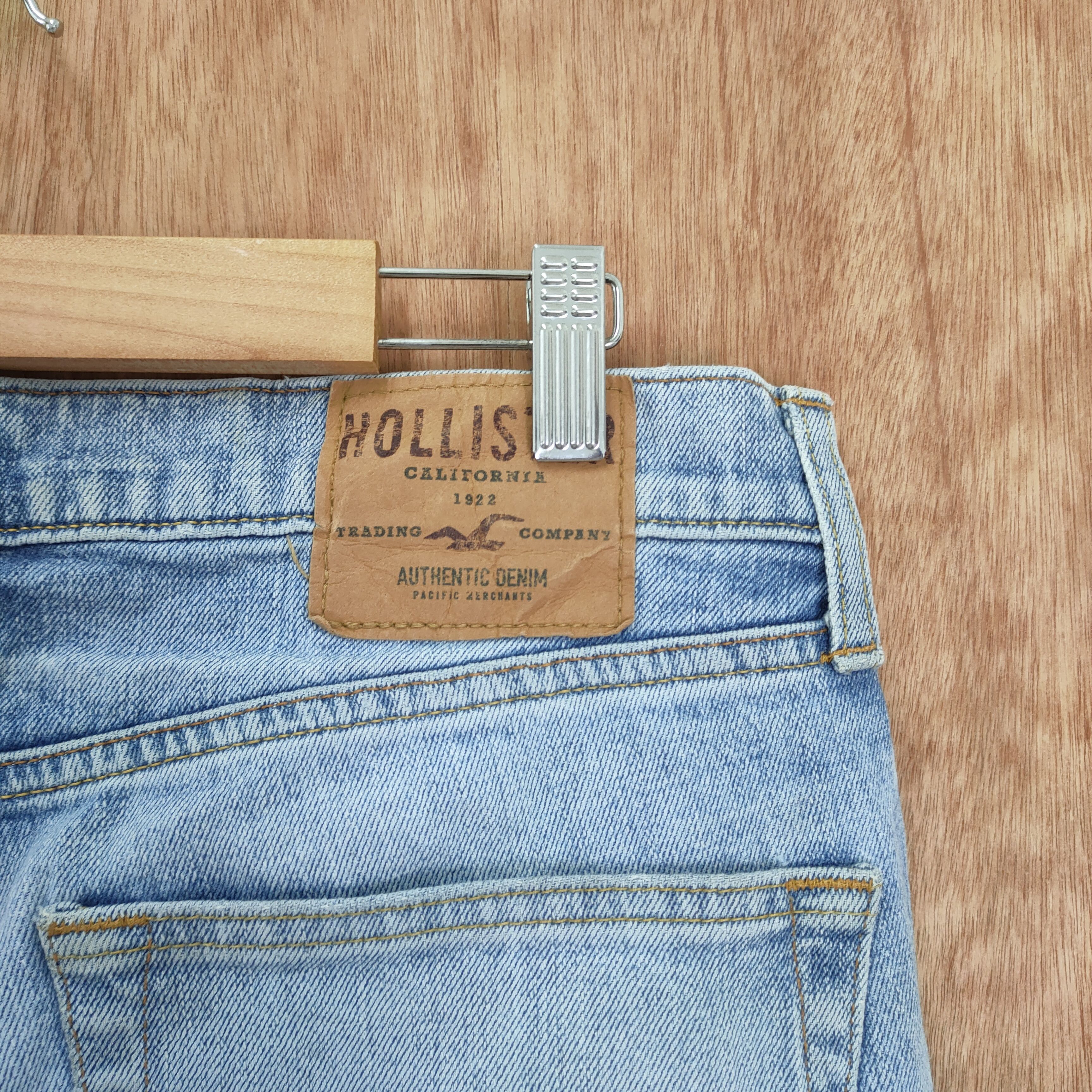 Hollister × StraightFaded 34 × 32 HOLLISTER SUPER SKINNY FADED JEAN Size US 34 / EU 50 - 13 Thumbnail