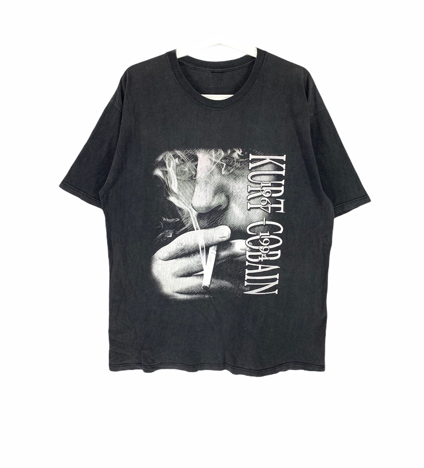 Kurt cobain memorial distressed 90s vintage bootleg shirt