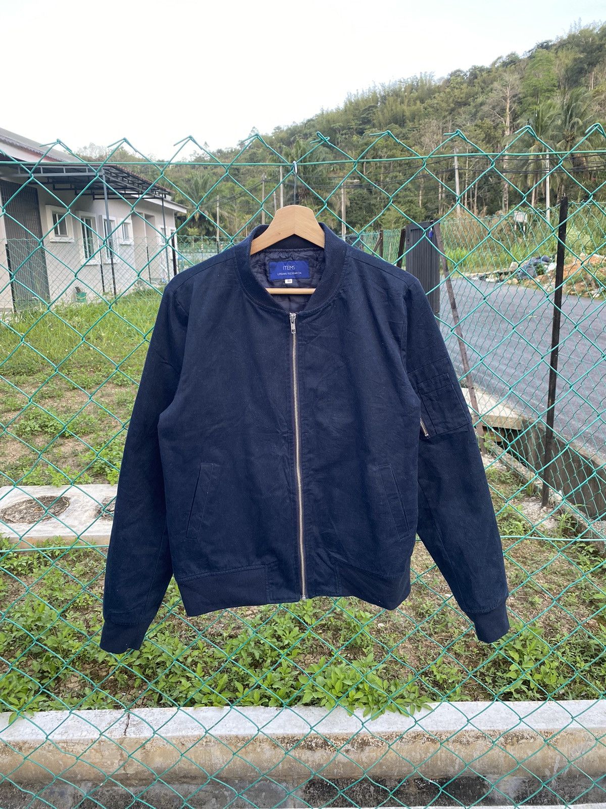 URBAN RESEARCH DOORS Urban Research Ma-1 Jacket Size US M / EU 48-50 / 2 - 1 Thumbnail