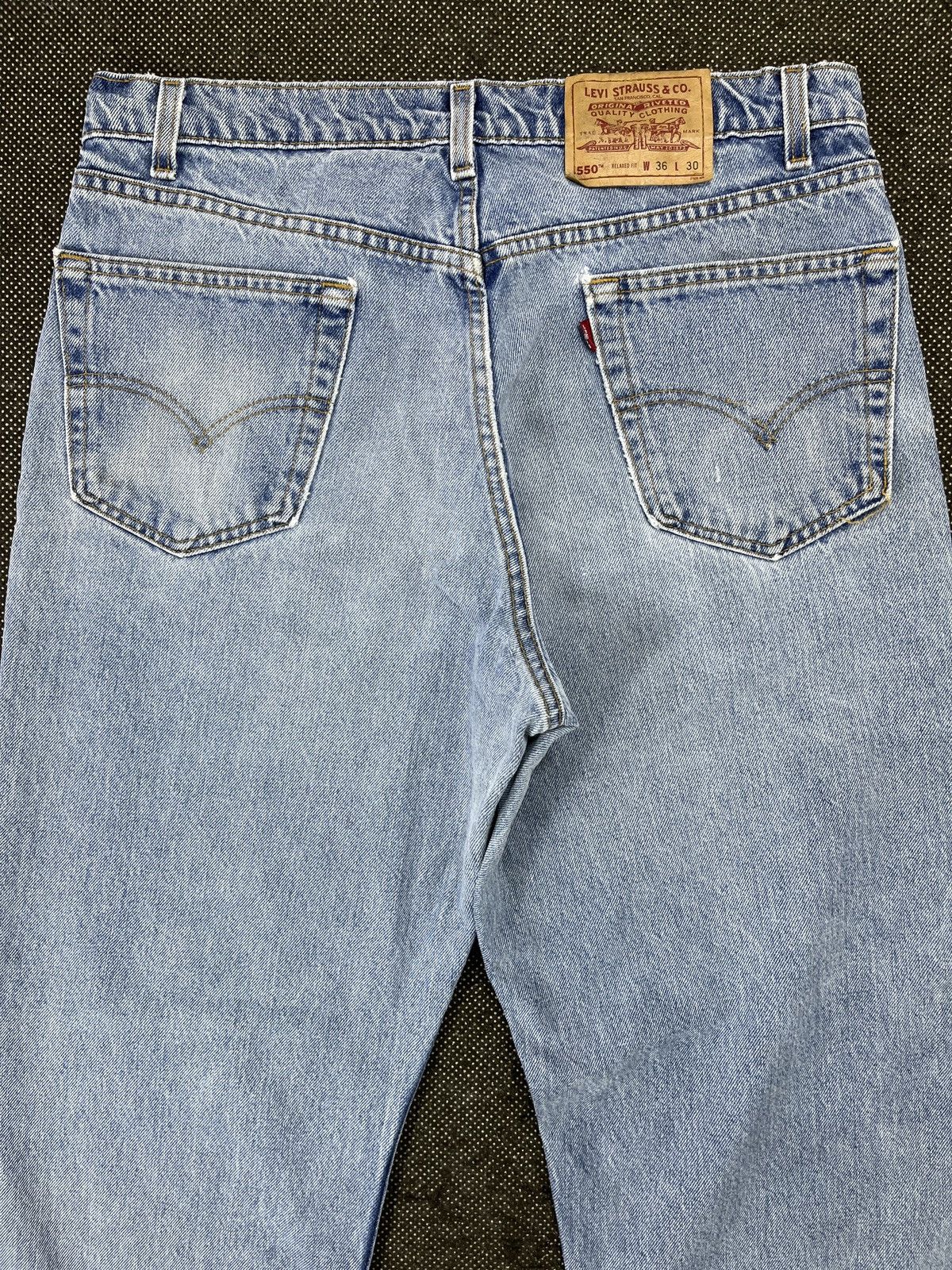 Levi's 90’s Vintage Levis 550 Stone Wash Jeans - J657 Size US 36 / EU 52 - 4 Thumbnail
