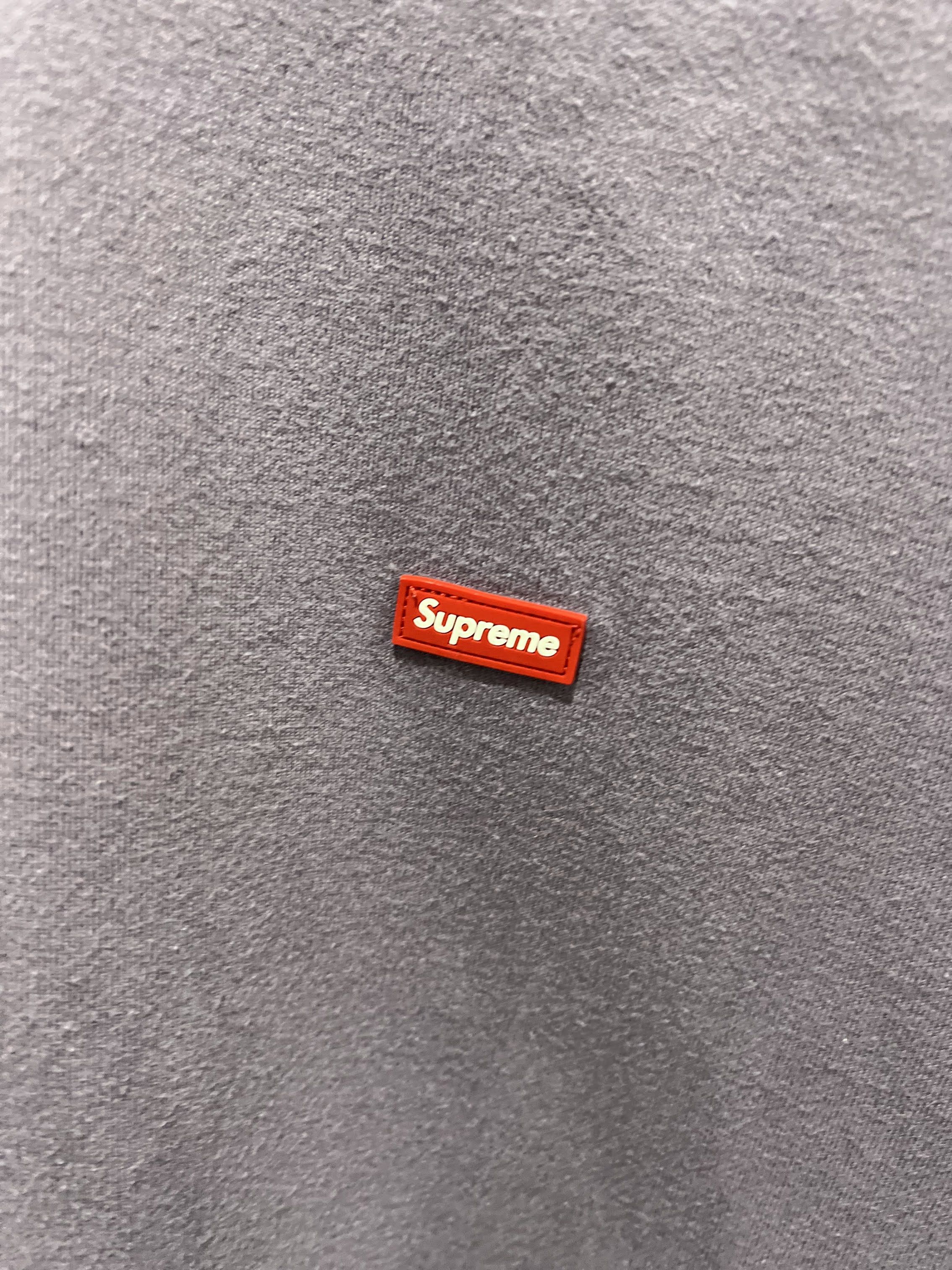 Supreme Supreme Small Box Logo Tee Size US L / EU 52-54 / 3 - 3 Thumbnail