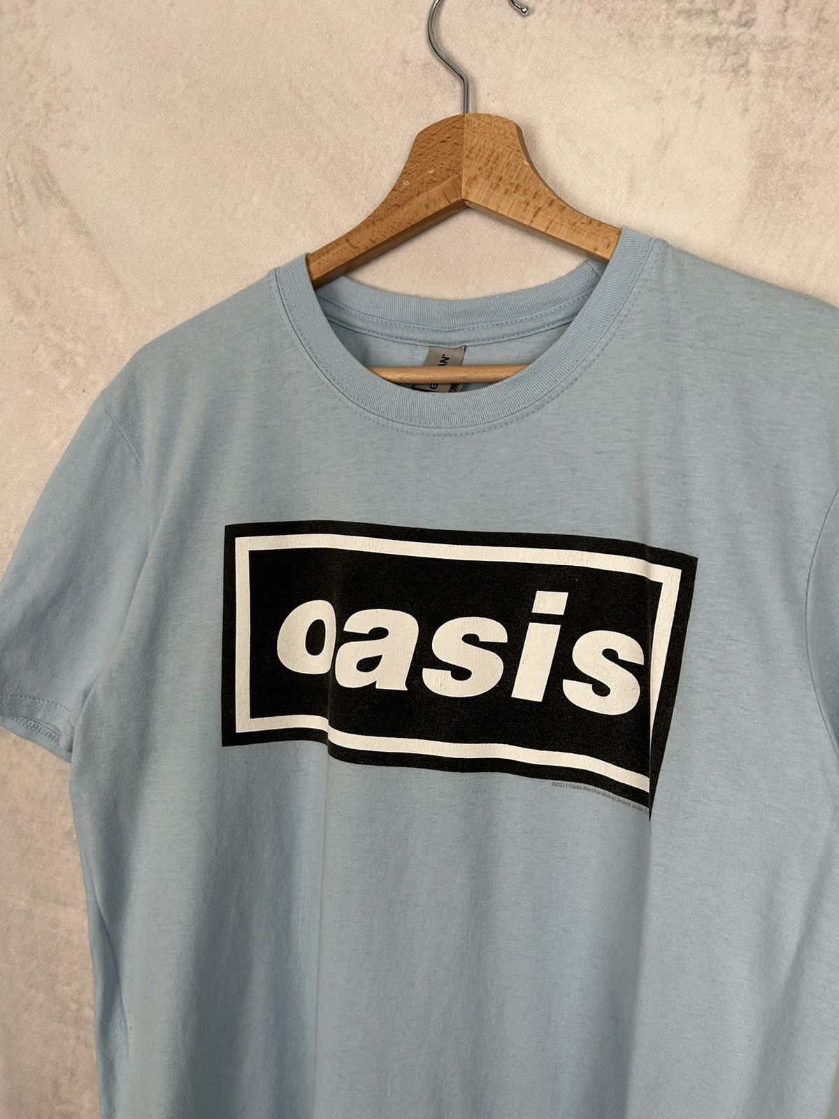 Band Tees Oasis Rock Band Tee Graphic Vintage Logo Baby Blue Y2K Size US M / EU 48-50 / 2 - 3 Thumbnail