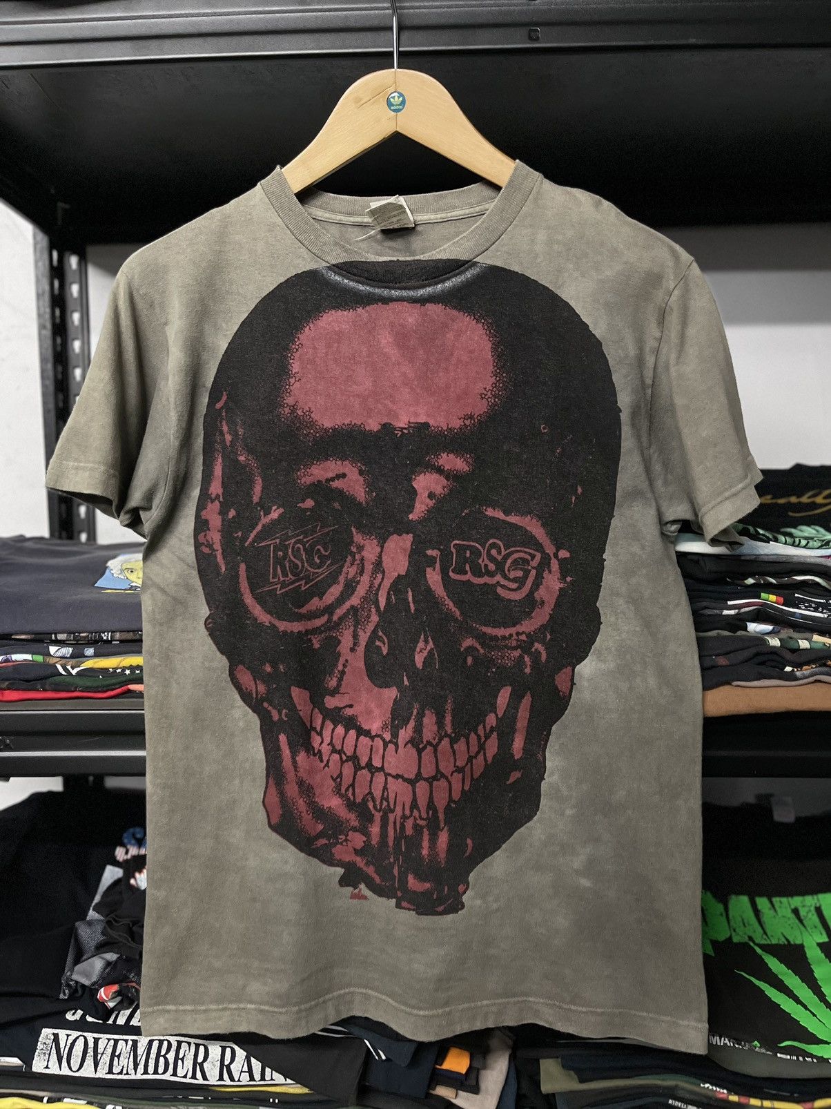 Japanese Brand Rare RNA Sweat By RNA Inc. Alternative Punk Skull Tees Size US M / EU 48-50 / 2 - 1 Thumbnail