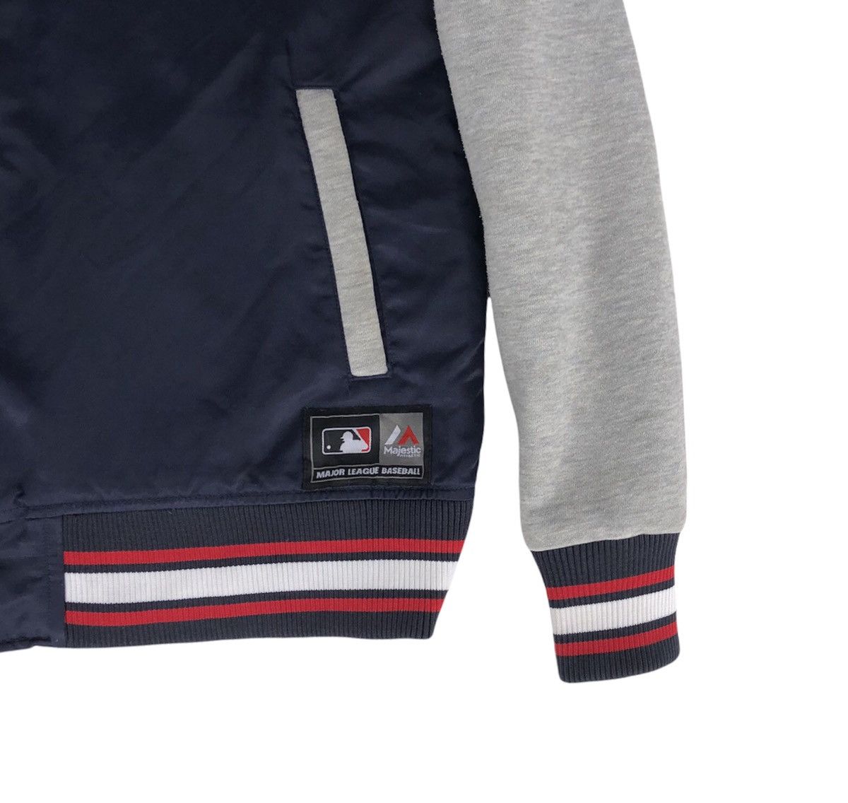 MLB MLB New York Yankees Hooded Varsity Jacket Size US M / EU 48-50 / 2 - 12 Thumbnail