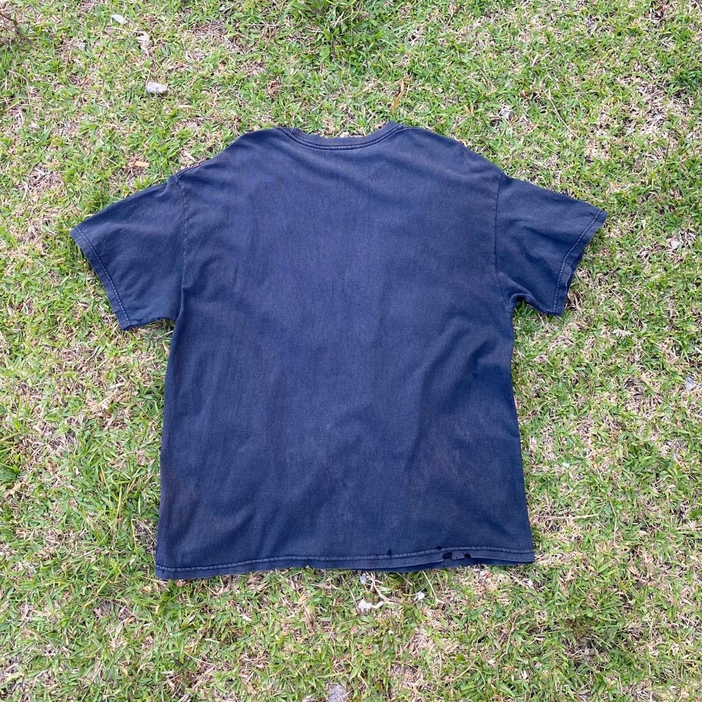 Band Tees Thrashed Faded Distressed Pink Floyd Millennium Band Tee Size US XL / EU 56 / 4 - 3 Thumbnail