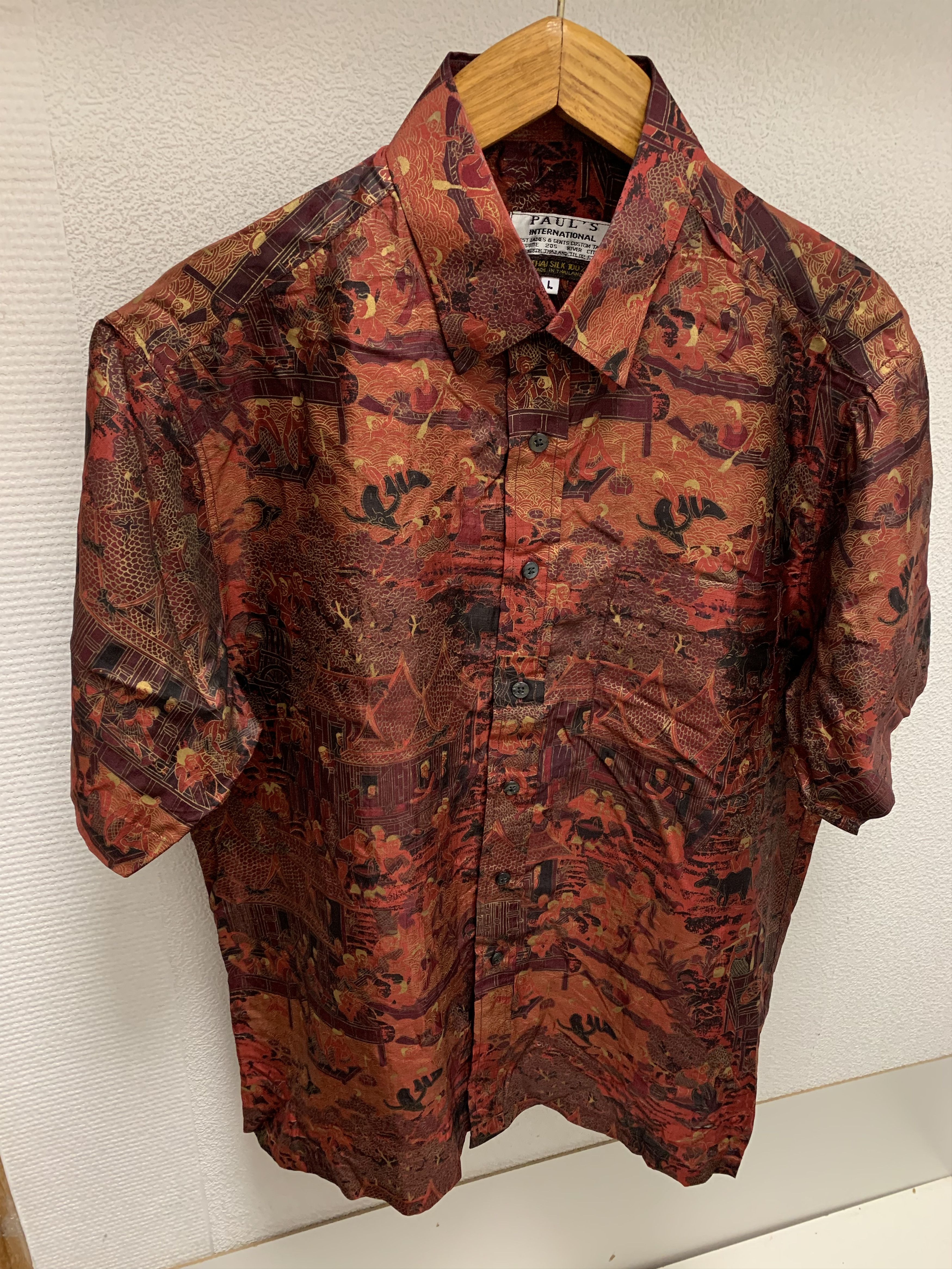 Paul’s Internitaional Thai silk% crazy shirt L full print