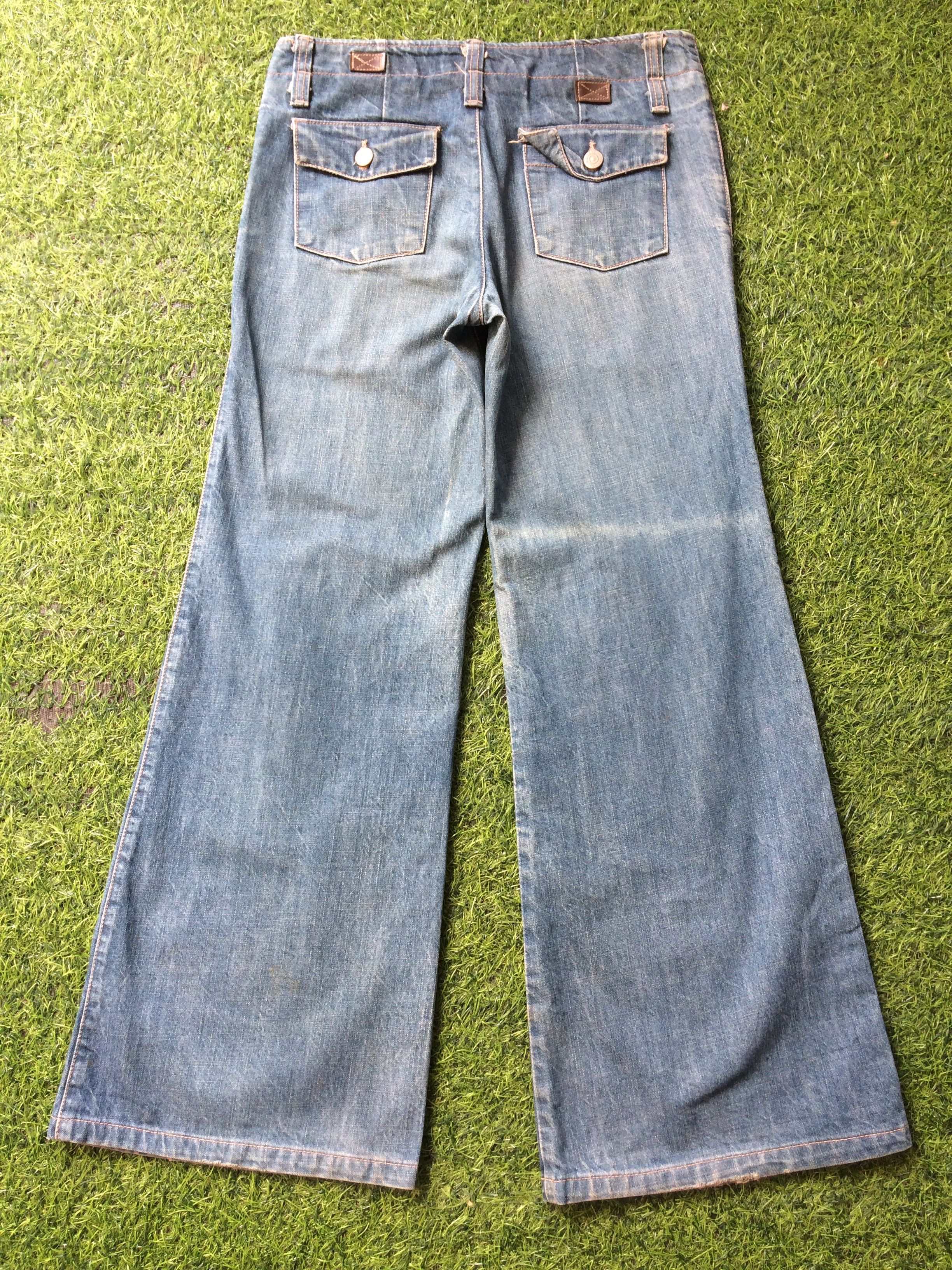 Japanese Brand Japanese Super Wide Leg Bootcut Jeans #D-429 Size 27" / US 4 / IT 40 - 1 Thumbnail