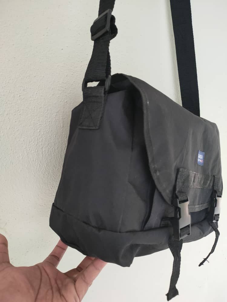 Kansai Massenger Bag