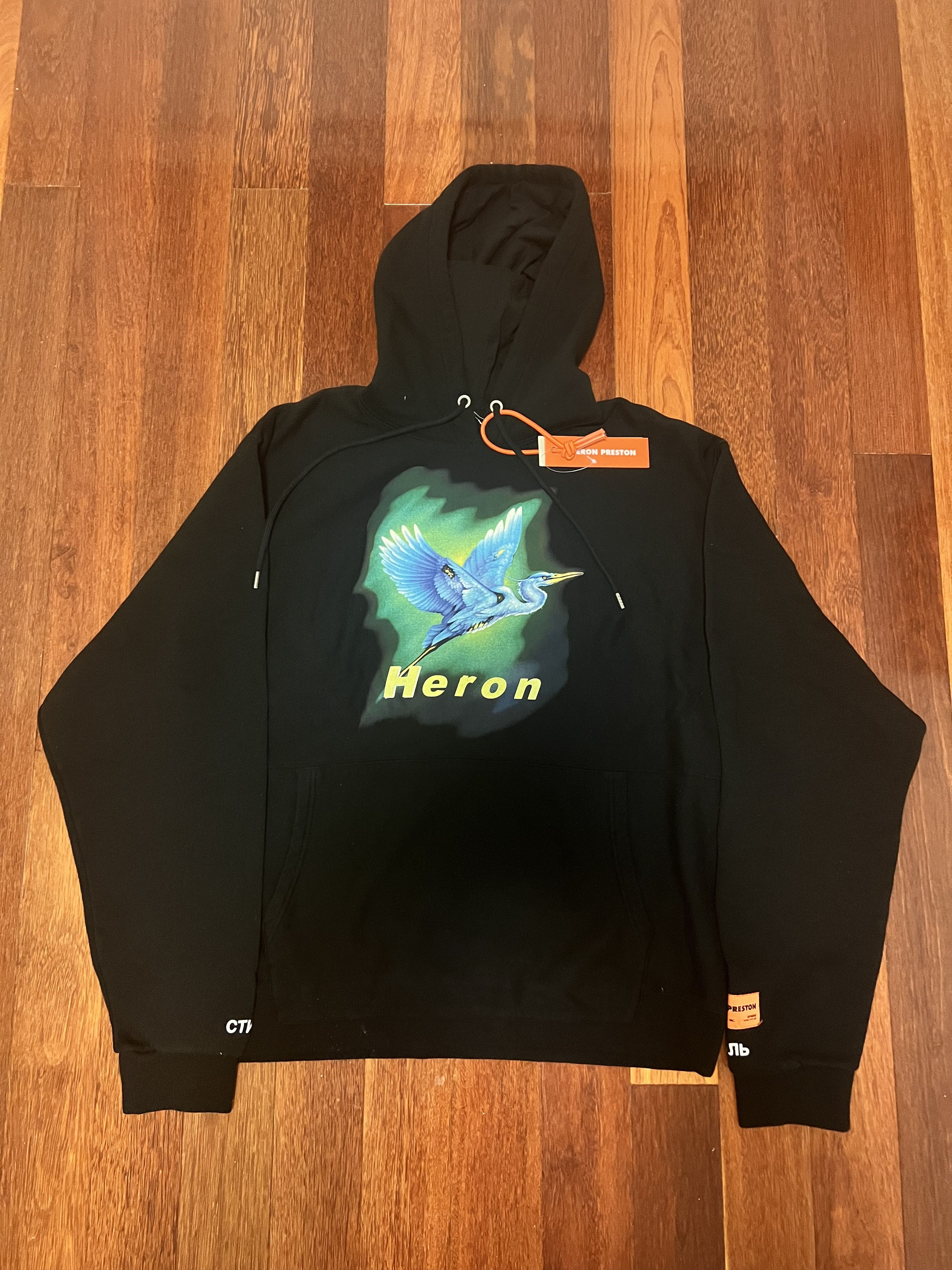 Heron Preston 💚 Heron Preston Airbrush Hoodie Black Large NEW Size US L / EU 52-54 / 3 - 4 Thumbnail