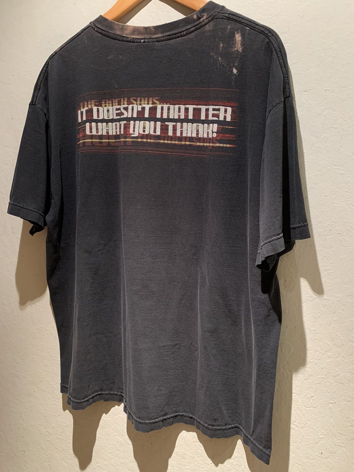 Vintage × WWE × WWF *RARE* Vintage 2000 The Rock WWE WWF Wrestling T-Shirt - XL Size US XL / EU 56 / 4 - 2 Thumbnail