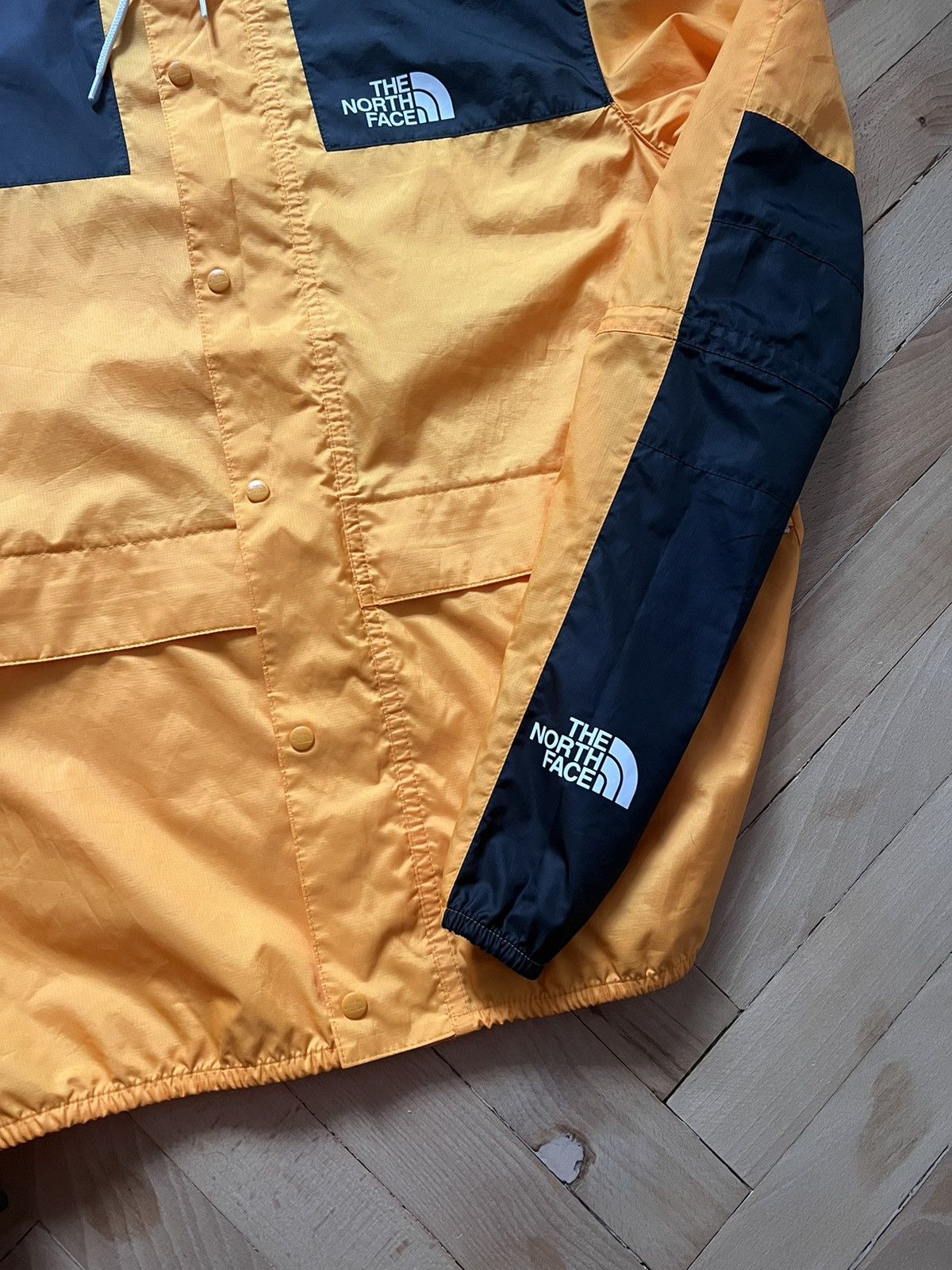 The North Face The North Face light jacket Size US S / EU 44-46 / 1 - 4 Thumbnail