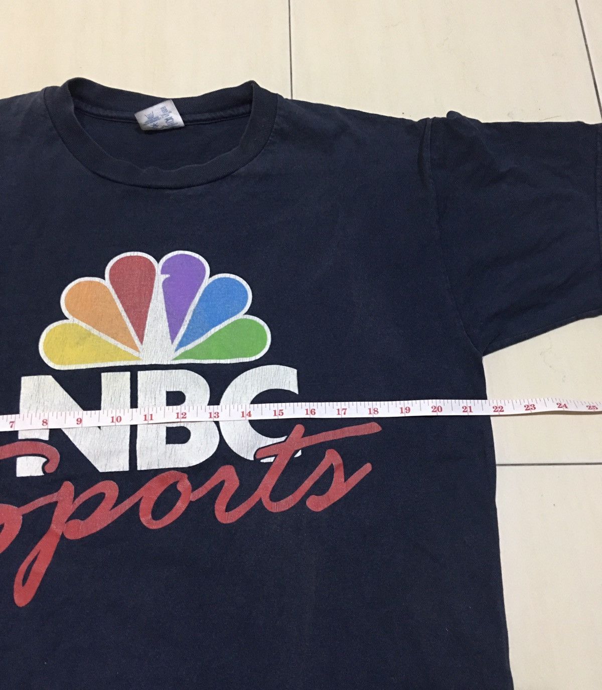 Vintage Vintage 90s NBC Sports Champions Big logo shirt Size US L / EU 52-54 / 3 - 8 Thumbnail