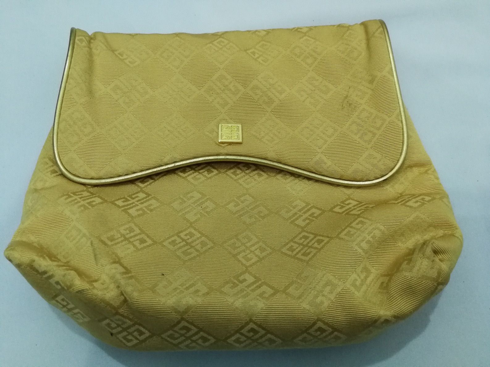 Givenchy Organza De Givenchy Monogram Toiletries Mini Bag Size ONE SIZE - 1 Thumbnail