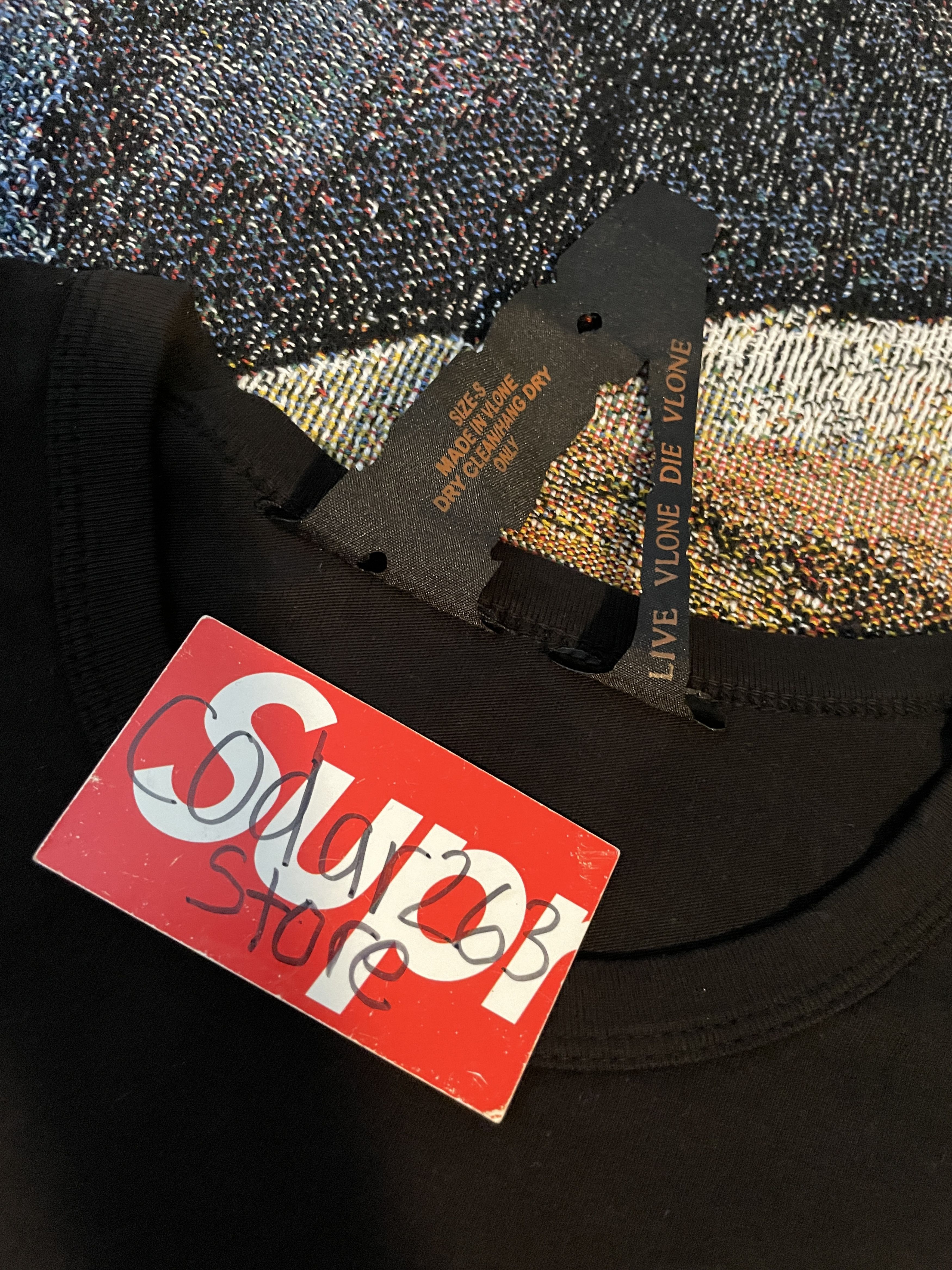 A$AP Rocky × Vlone VLONE x Testing Tee A$AP Rocky AWGE Barbed Wire Smiley Tour Size US S / EU 44-46 / 1 - 7 Thumbnail