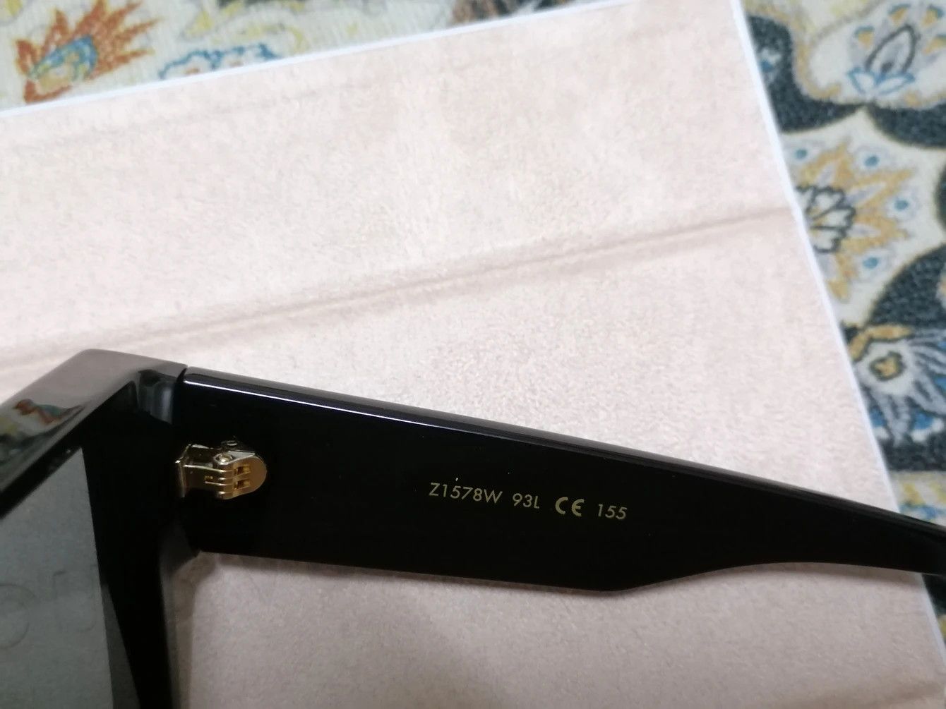 Louis Vuitton LOUIS VUITTON CYLONE SUNGLASSES Size ONE SIZE - 5 Thumbnail