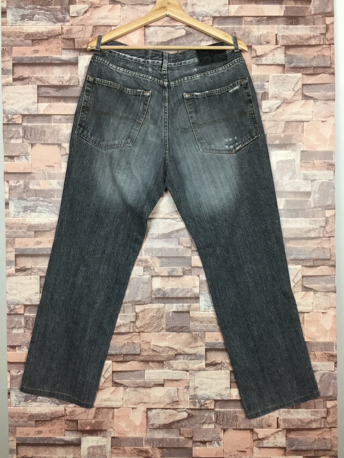 Richmond Denim Richmond Denim Distressed Jeans Made In Italy Size US 32 / EU 48 - 2 Thumbnail