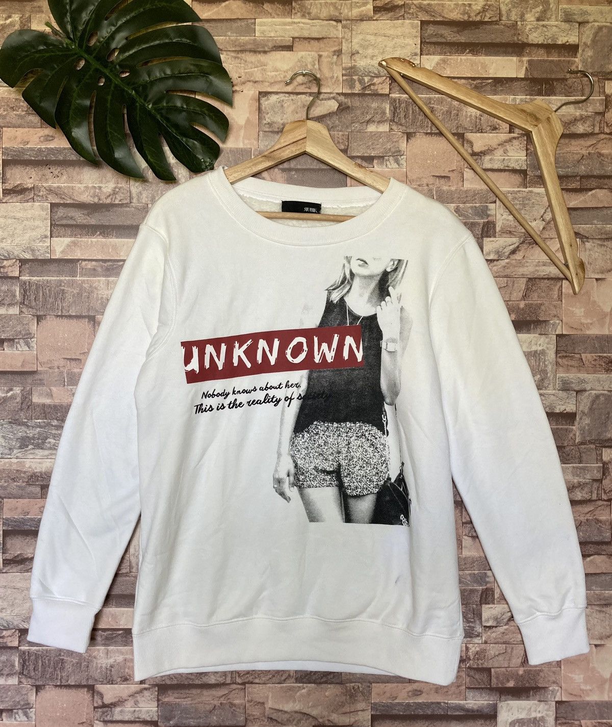 Earl Sweatshirt × Japanese Brand Unknow Ladies Picture #31-2 Size ONE SIZE - 1 Thumbnail