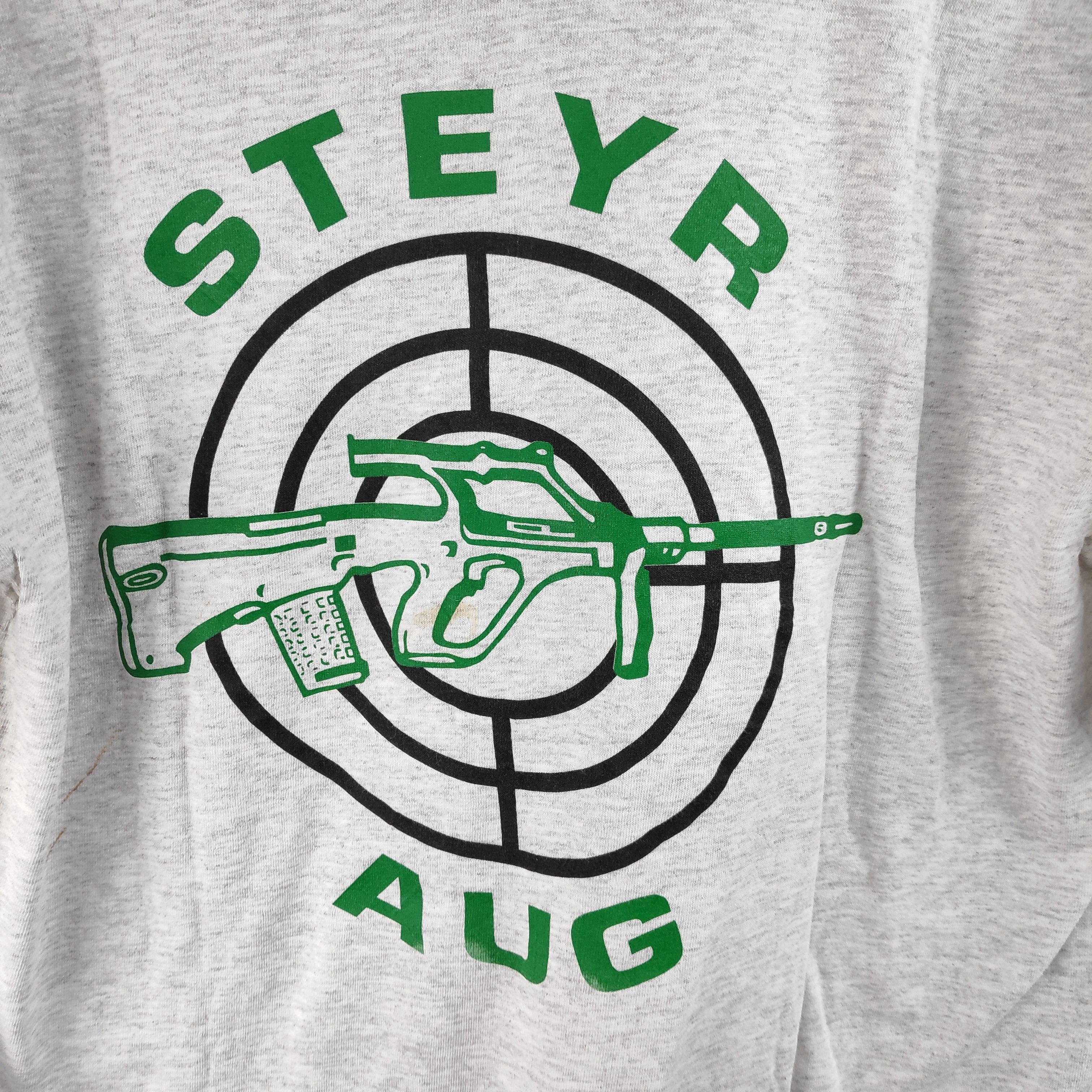 Vintage Vtg 90s Steyr Aug Rifle Tshirt Size US M / EU 48-50 / 2 - 5 Thumbnail