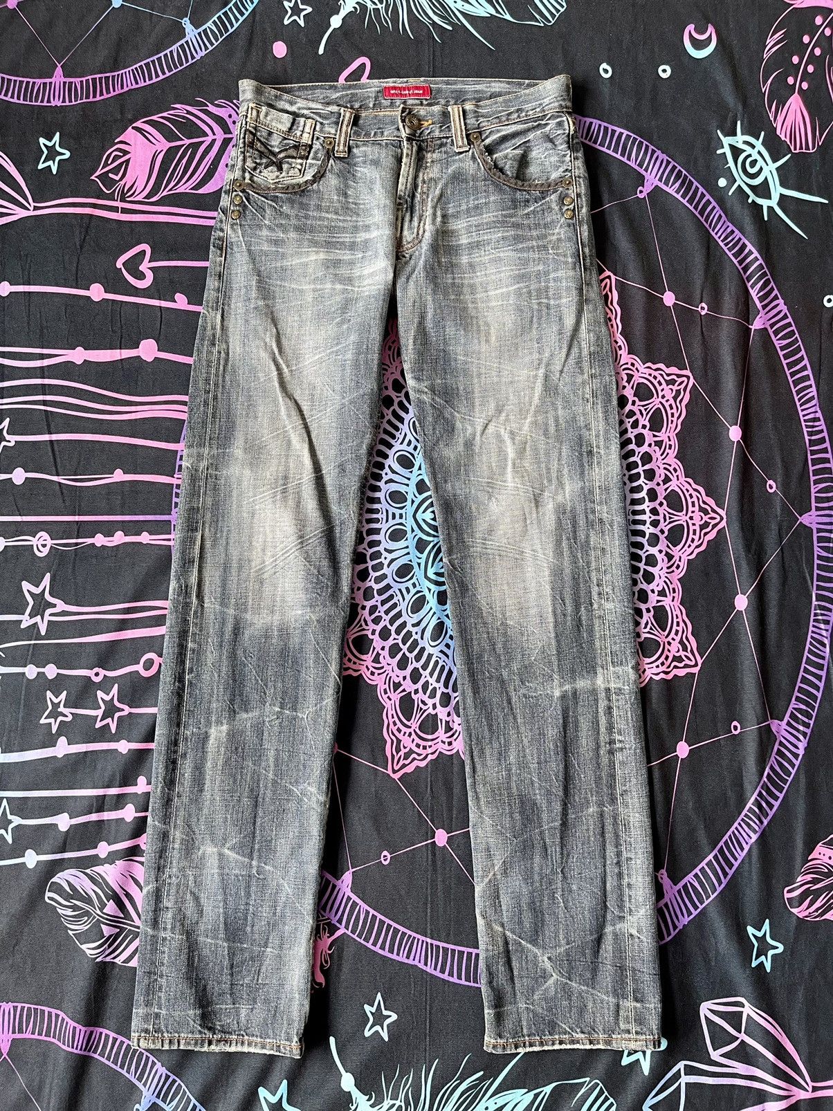 VINTAGE DISTRESSED WING JEANS ANTI LABEL JEANS SIZE 32X34