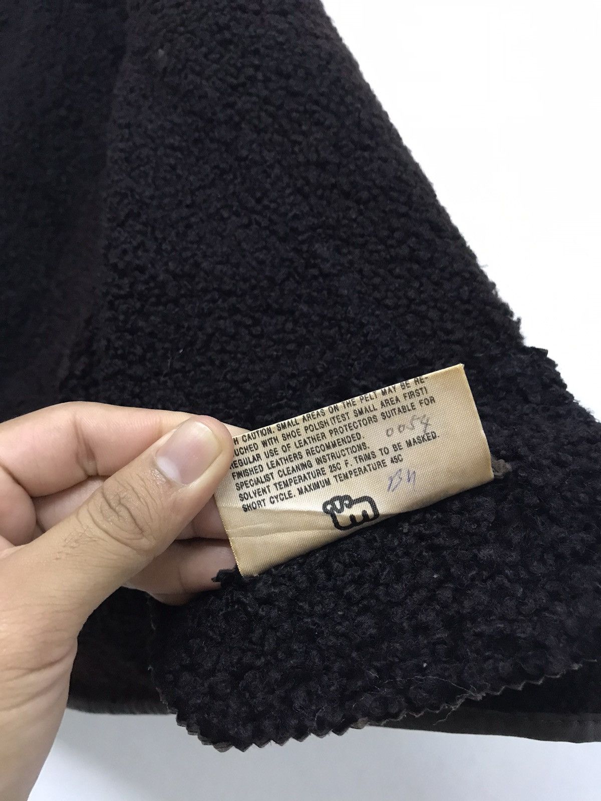 Vintage Nice❗️Vintage Malubel Sydney Sheepskin Sherpa Vest Jacket Size US XL / EU 56 / 4 - 12 Thumbnail