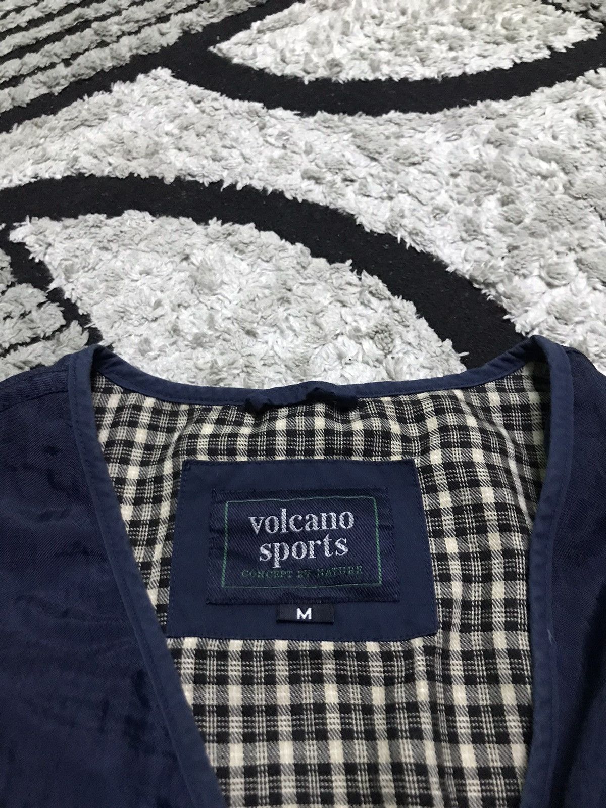 Vintage Valcano sport tactical vest Size US M / EU 48-50 / 2 - 4 Thumbnail