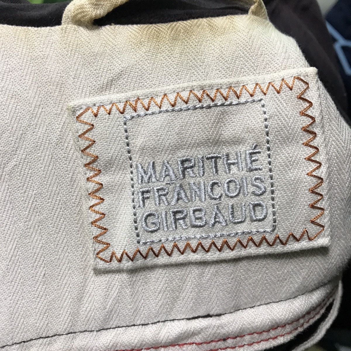 Designer MARITHE FRANCOIS GIBRAUD JESUS PIRANHA VELVET MADE IN JAPAN Size US L / EU 52-54 / 3 - 12 Thumbnail